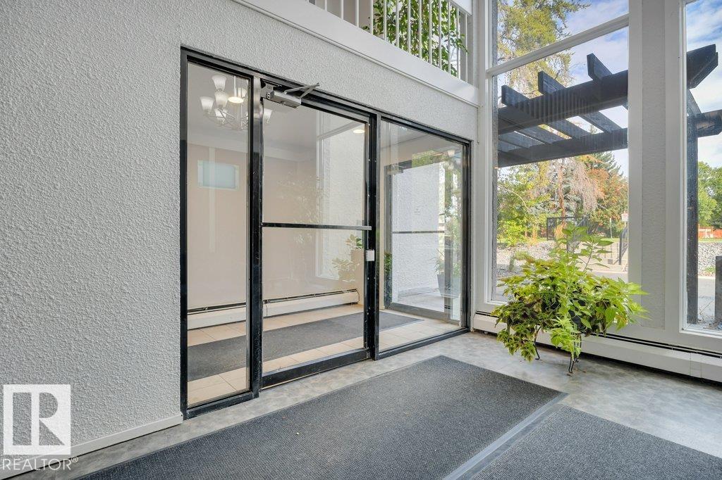 Picture for #118 5730 RIVERBEND RD NW