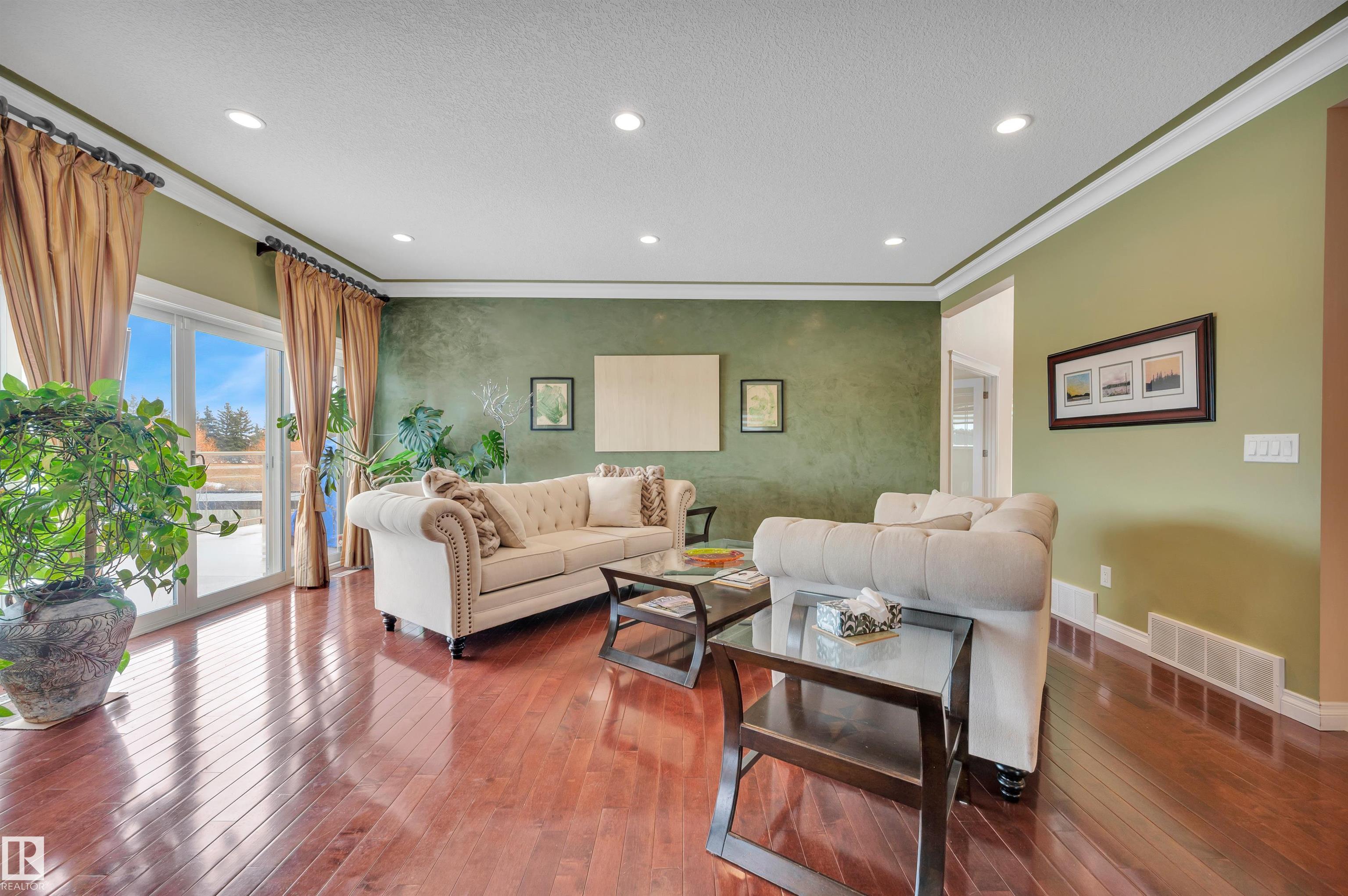 Photo 16 at 13 - 52320 Rge Road 231, Meadowhawk, Rural Strathcona County