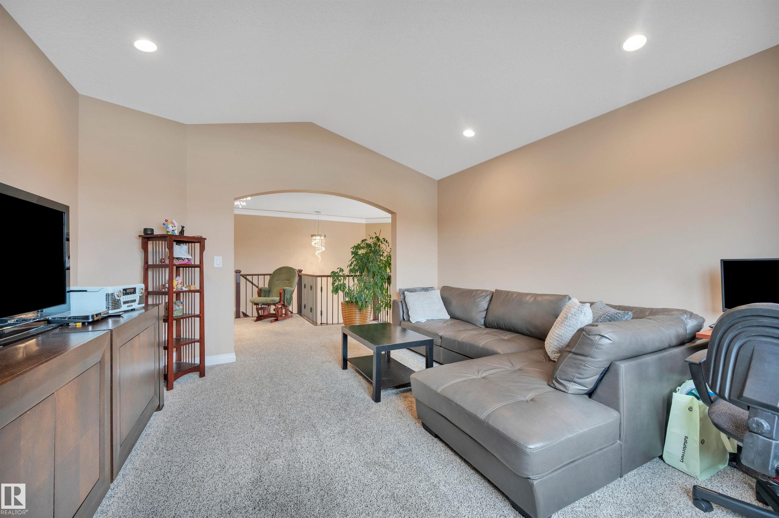 Photo 25 at 13 - 52320 Rge Road 231, Meadowhawk, Rural Strathcona County