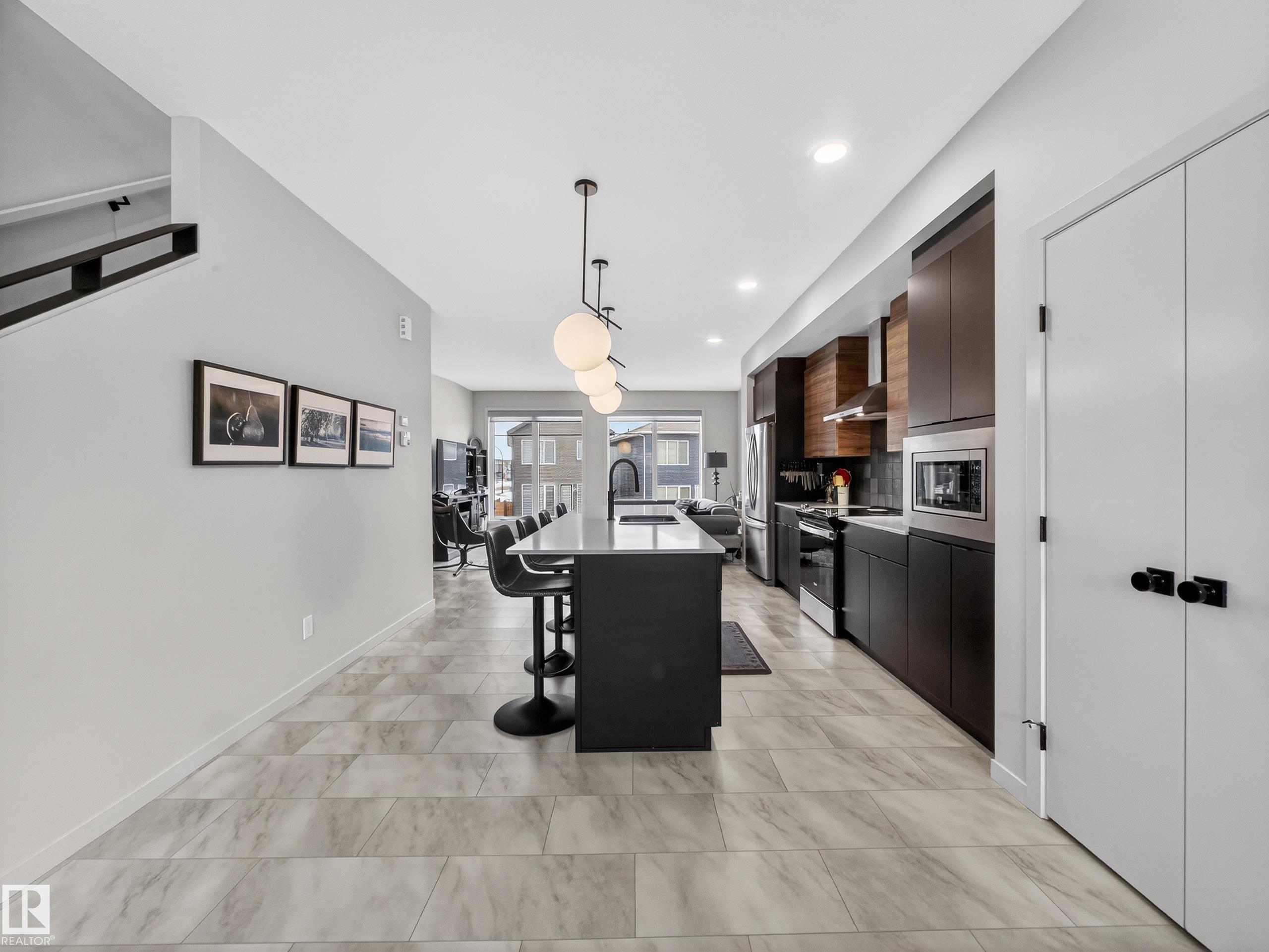 Photo 12 at 451 39 Street SW, Charlesworth, Edmonton