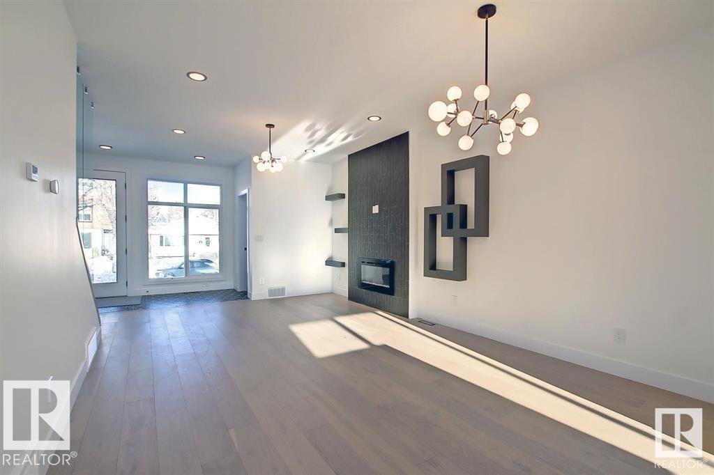 Photo 19 at 13909 107a Avenue NW, North Glenora, Edmonton