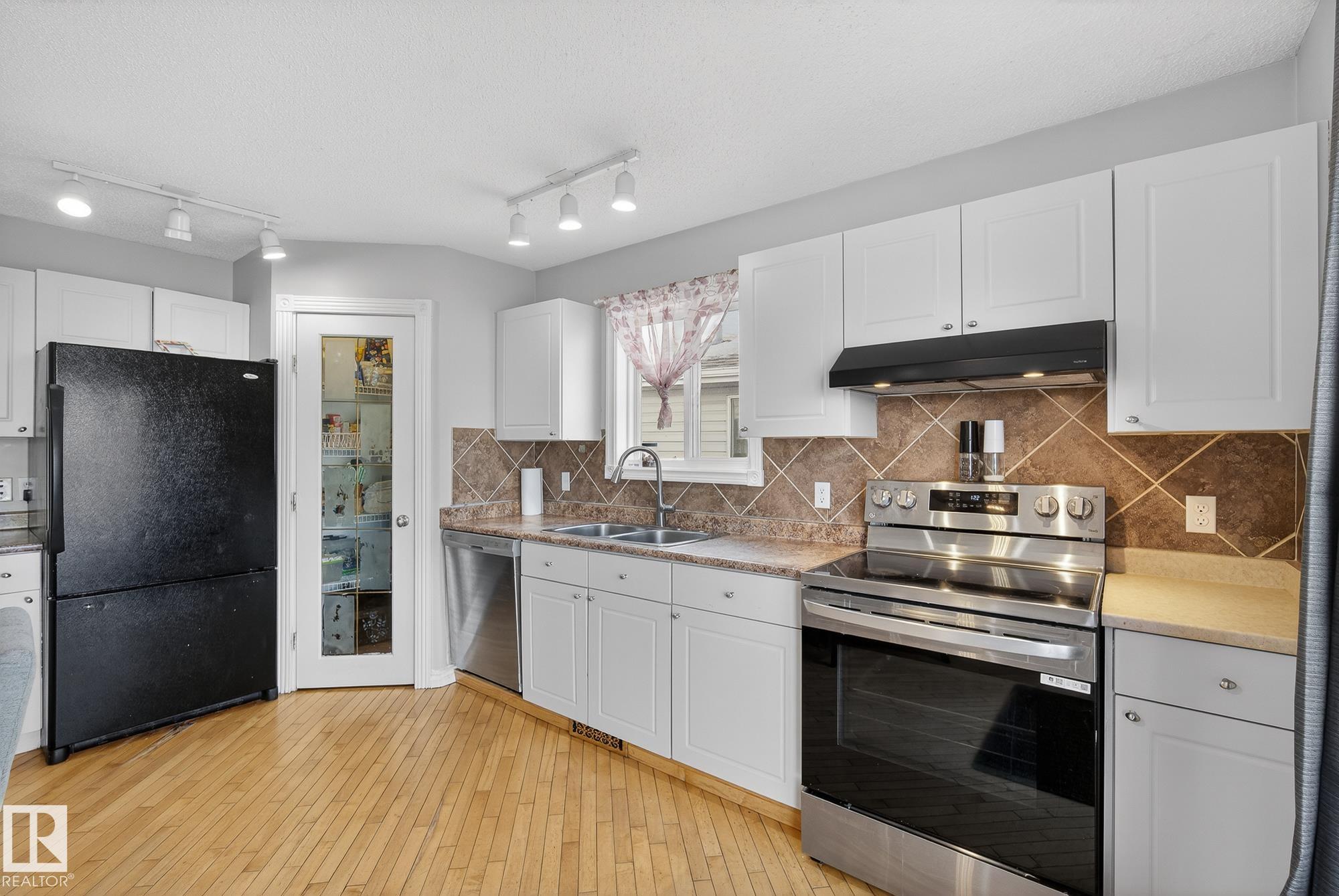 Photo 9 at 14816 47 Street NW, Miller, Edmonton