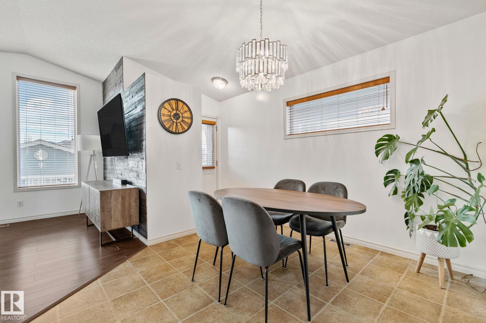 Photo 8 at 4751 156 Avenue NW, Brintnell, Edmonton