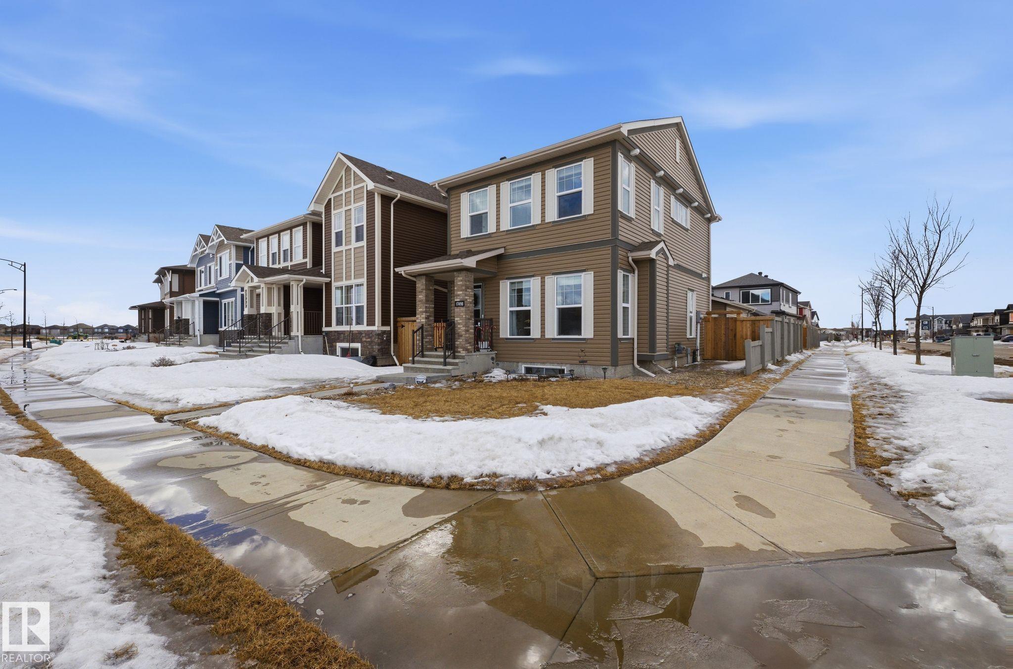 Photo 3 at 17498 76 Street NW, Crystallina Nera West, Edmonton