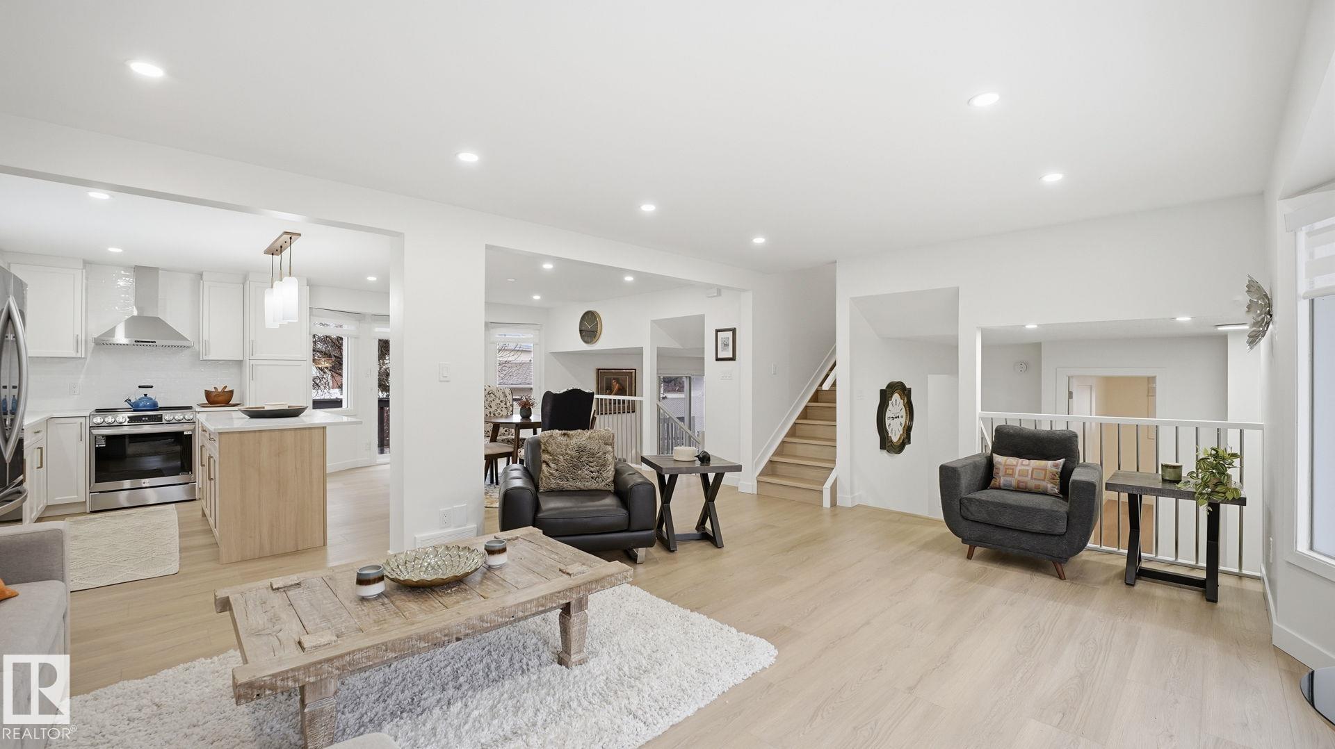 Photo 12 at 2011 89 Street NW, Satoo, Edmonton