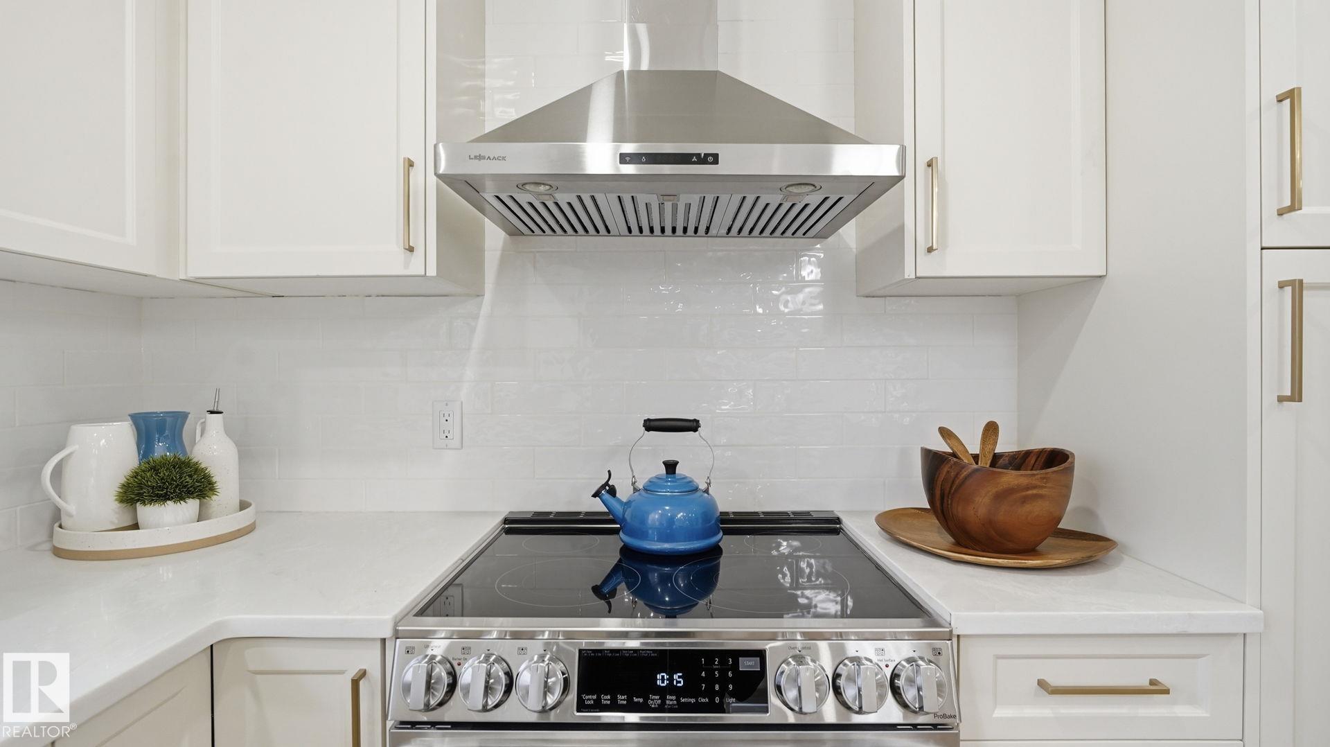 Photo 15 at 2011 89 Street NW, Satoo, Edmonton