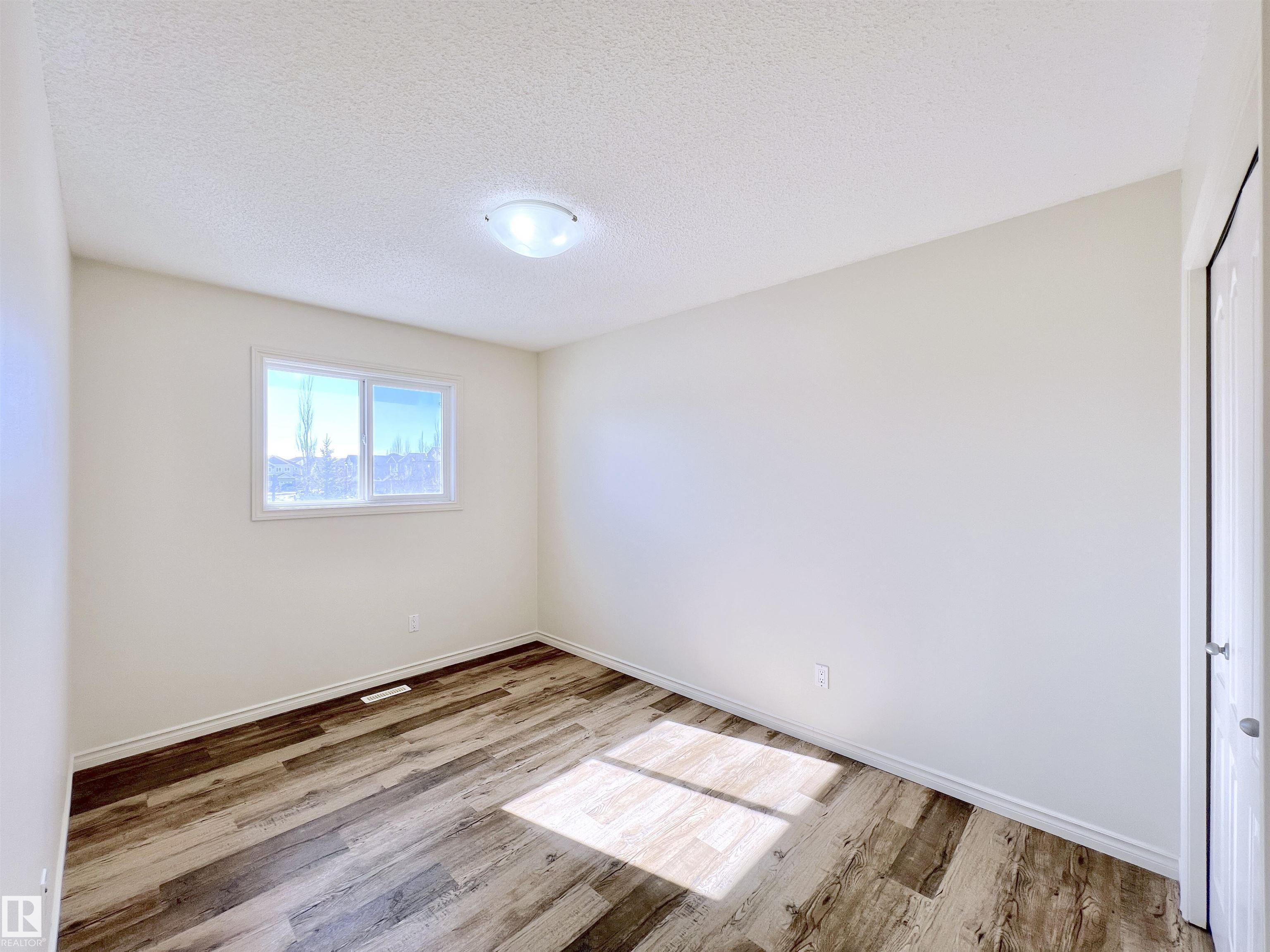 https://zimg.paragon.ice.com/ParagonImages/Property/PM/RAE/225391258/28/0/0/8228df5092afe3407dee55c93236337f/1/3cb07a83d05324c5f4191b7a3cbc6398/225391258-65ed01d3-7fb7-4f16-a760-d1acde94fff4.JPG