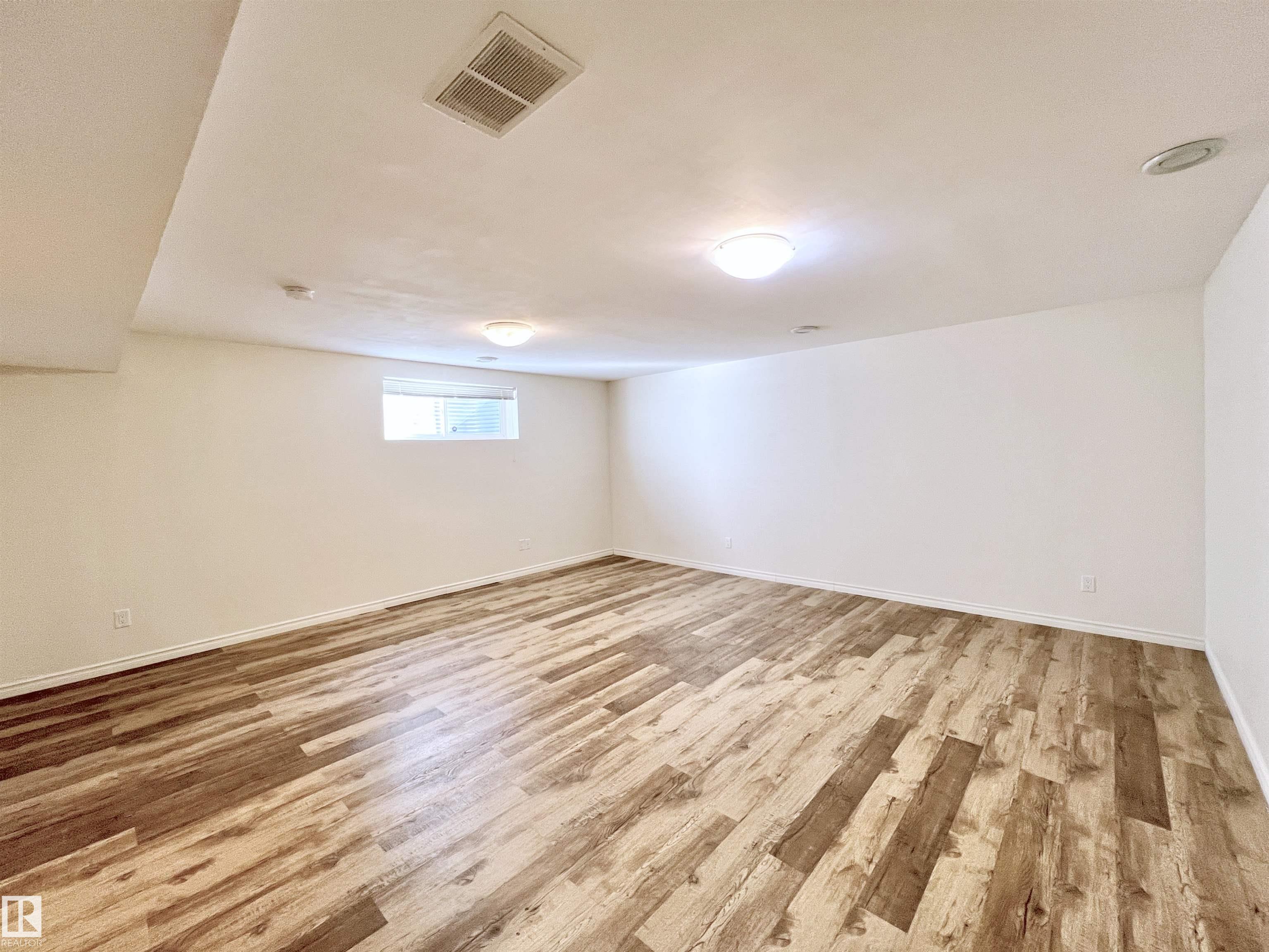 https://zimg.paragon.ice.com/ParagonImages/Property/PM/RAE/225391258/34/0/0/24027d1694cd076e9116510961e5955f/1/3cb07a83d05324c5f4191b7a3cbc6398/225391258-460c0ec0-7ba8-4ba0-ac9b-3040a30e773a.JPG