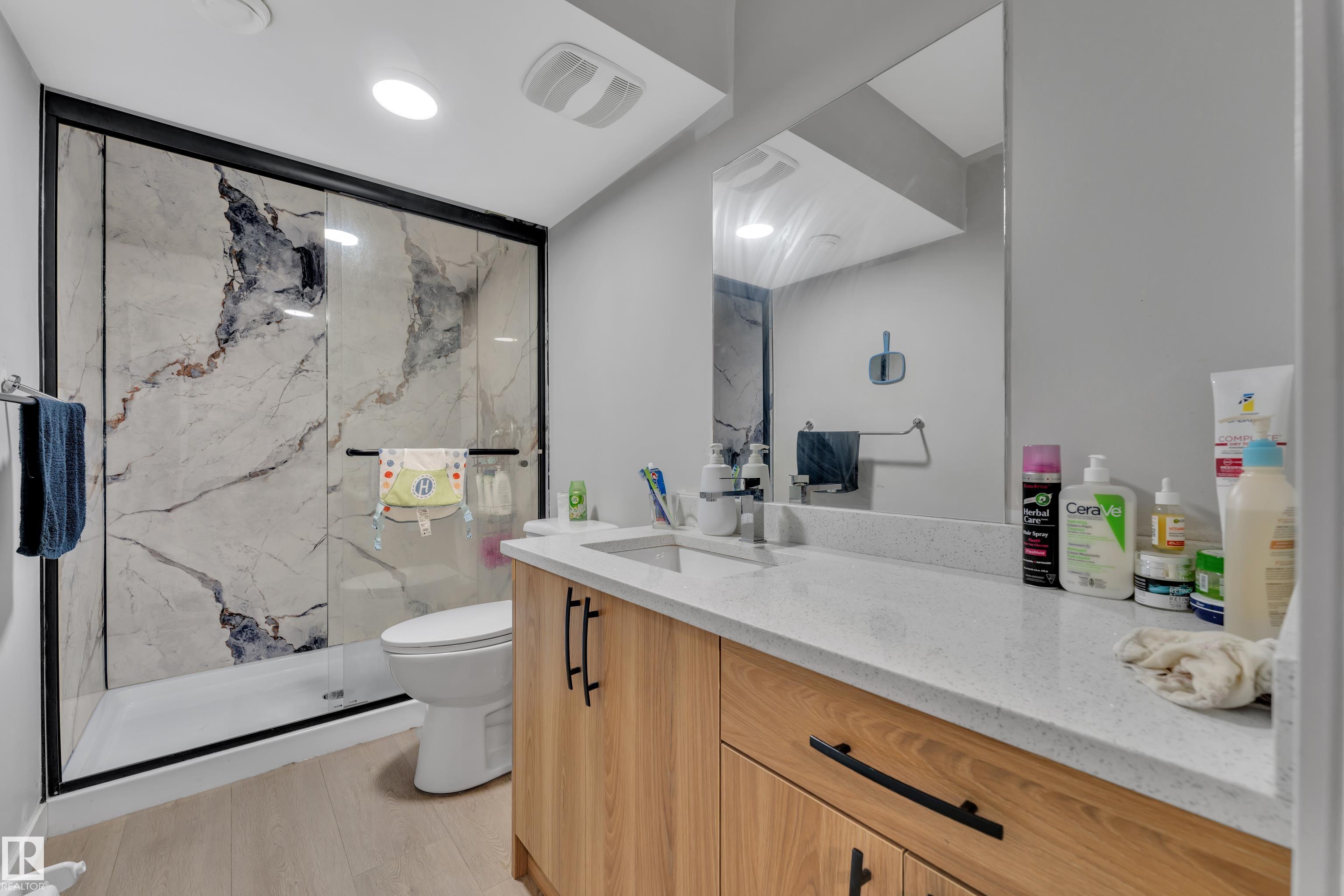 Photo 41 at 3003 4 Street NW, Maple Crest, Edmonton