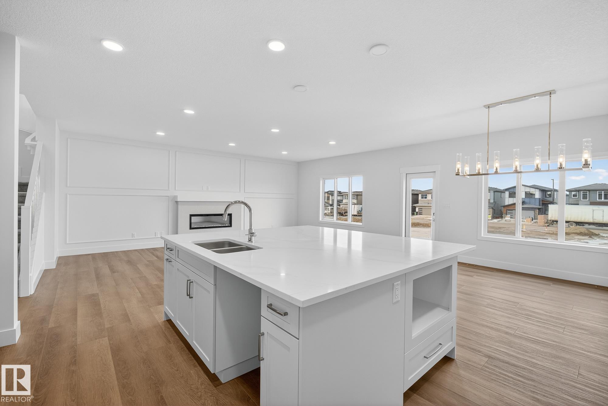 Photo 18 at 7091 Kiviaq Crescent SW, Keswick, Edmonton