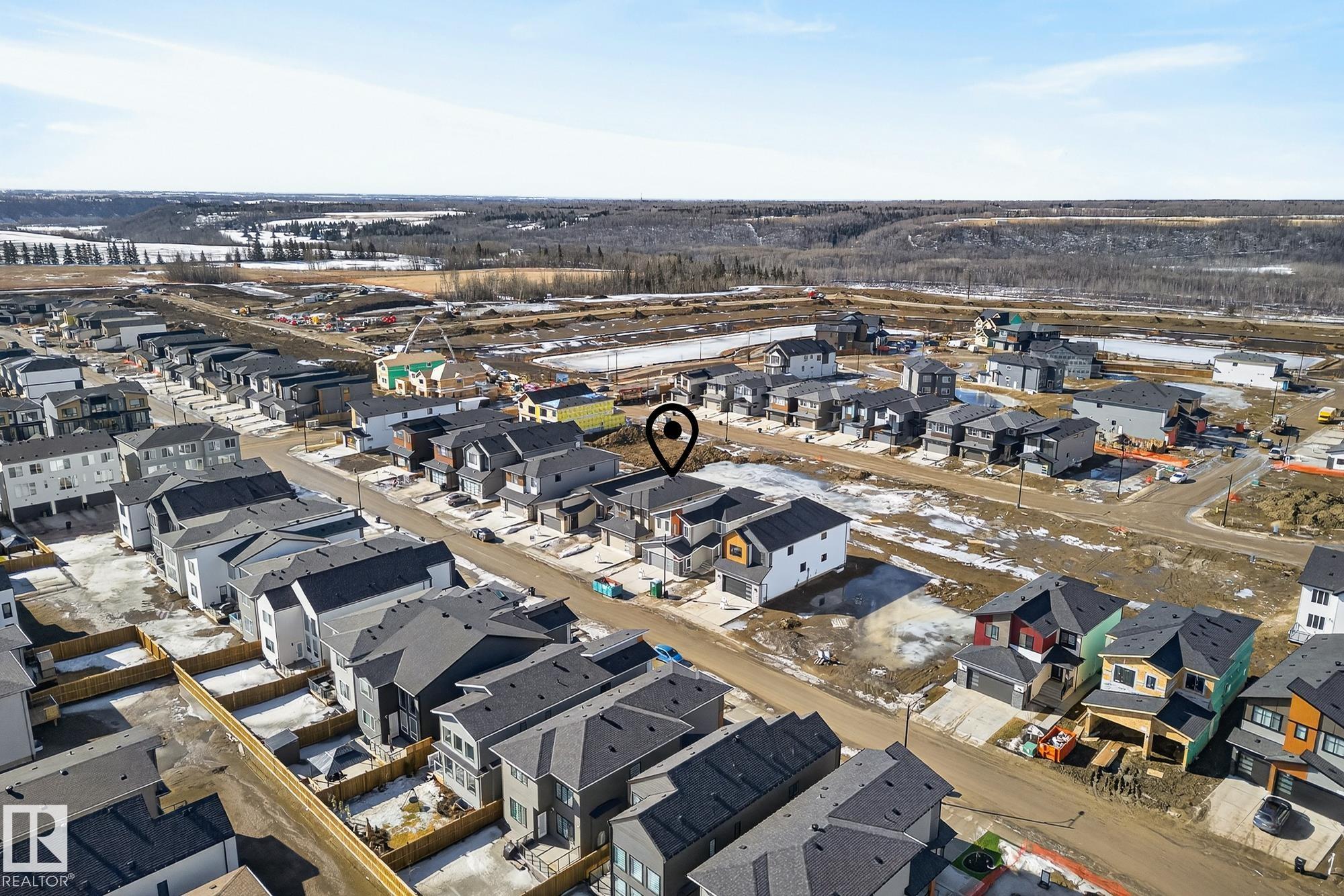 https://zimg.paragon.ice.com/ParagonImages/Property/PM/RAE/225391261/49/0/0/68b70c1b70439a03b690fbc4a5ca1bff/1/2c4592ad47c109e4aae2fa9425d987de/225391261-8e84ec10-27a2-4dc5-9e6b-7b097dcdd3b2.JPG