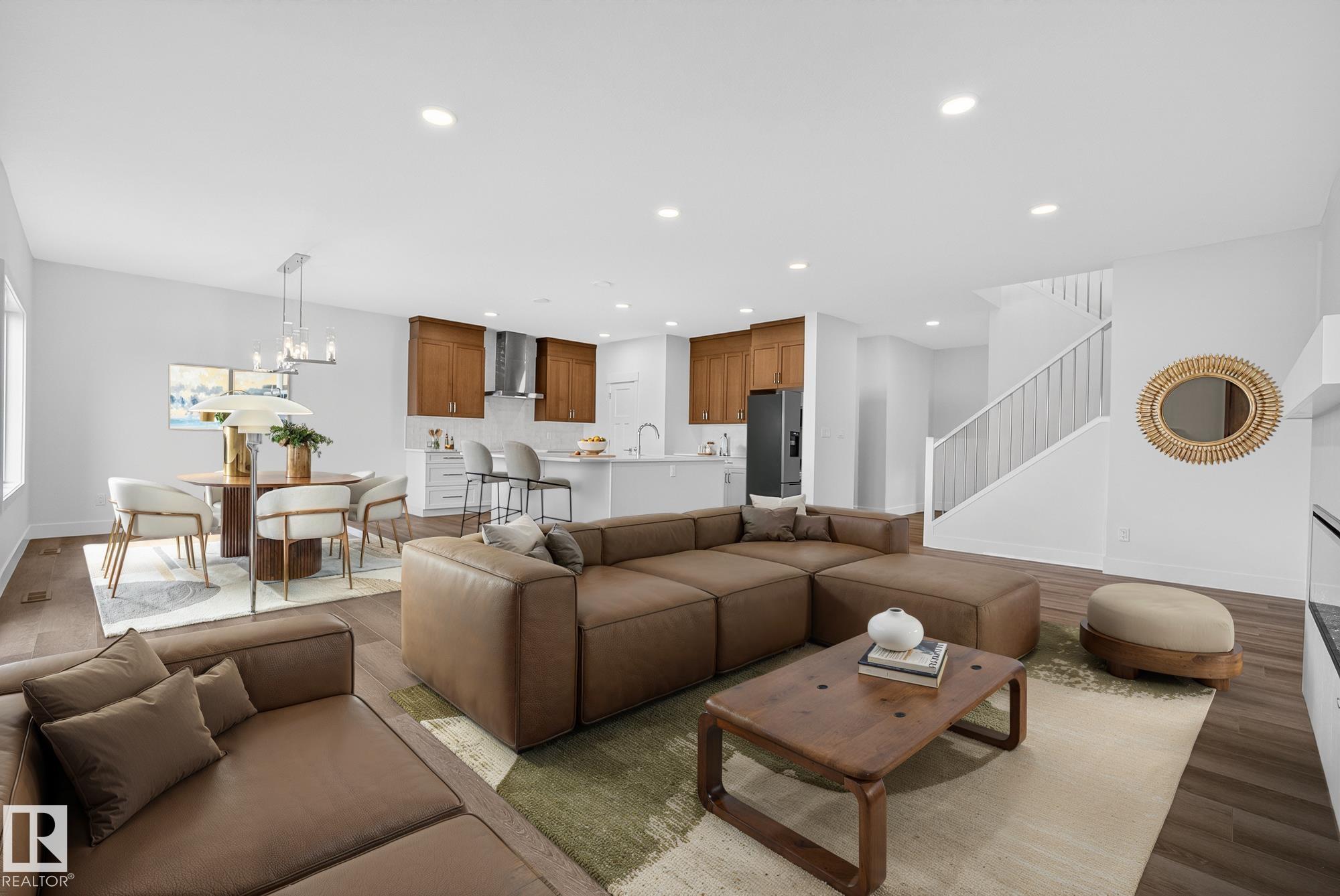 Photo 7 at 7091 Kiviaq Crescent SW, Keswick, Edmonton