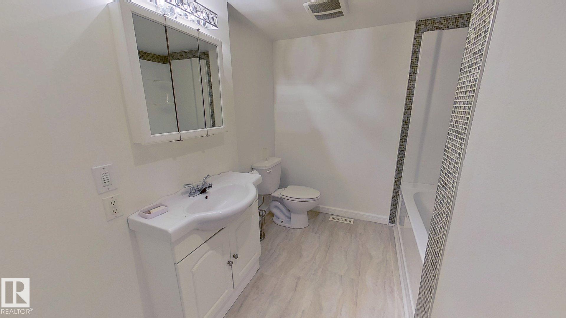 Photo 17 at 3432 81 Street NW, Richfield, Edmonton