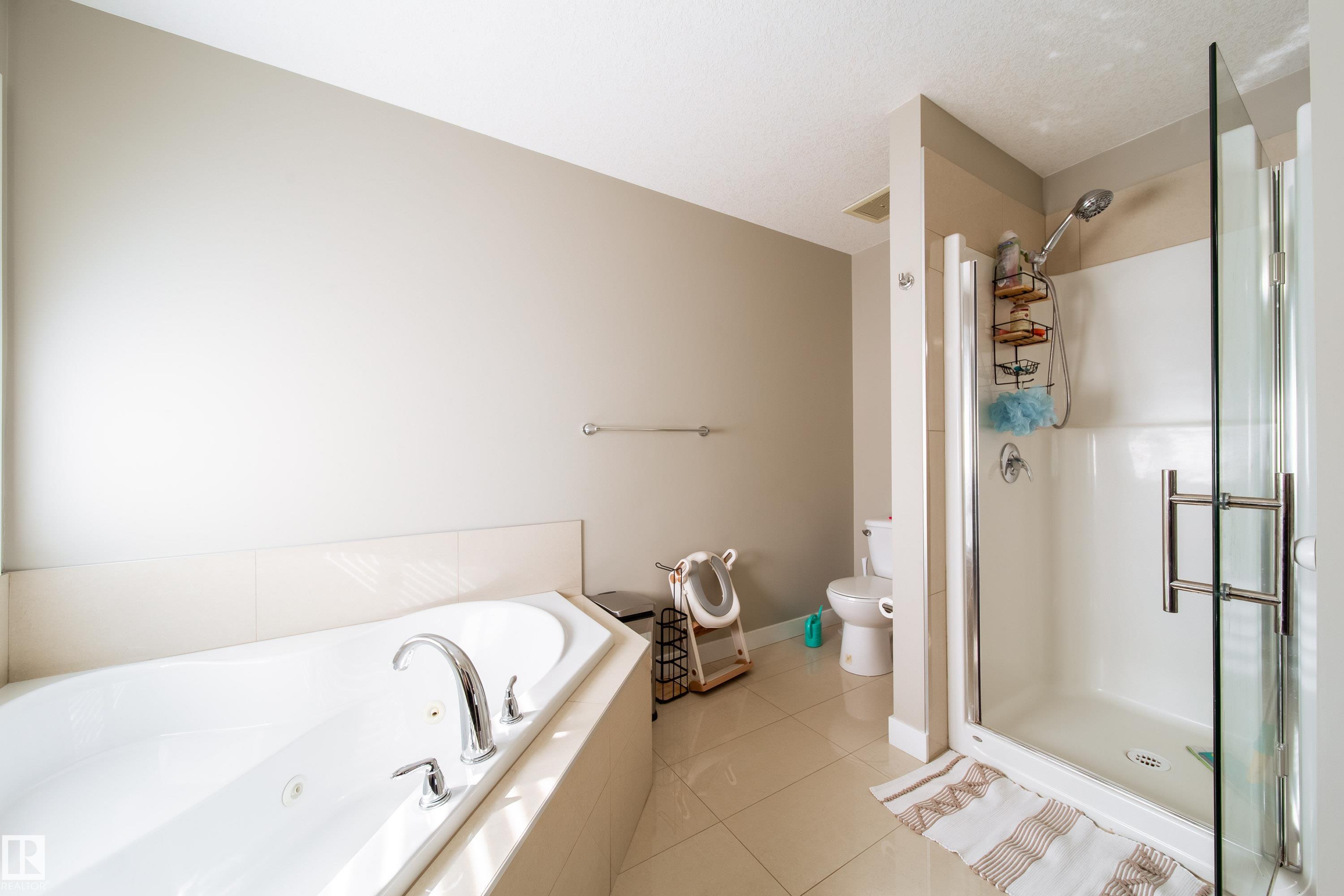 Photo 23 at 9742 153 Street NW, West Jasper Place, Edmonton