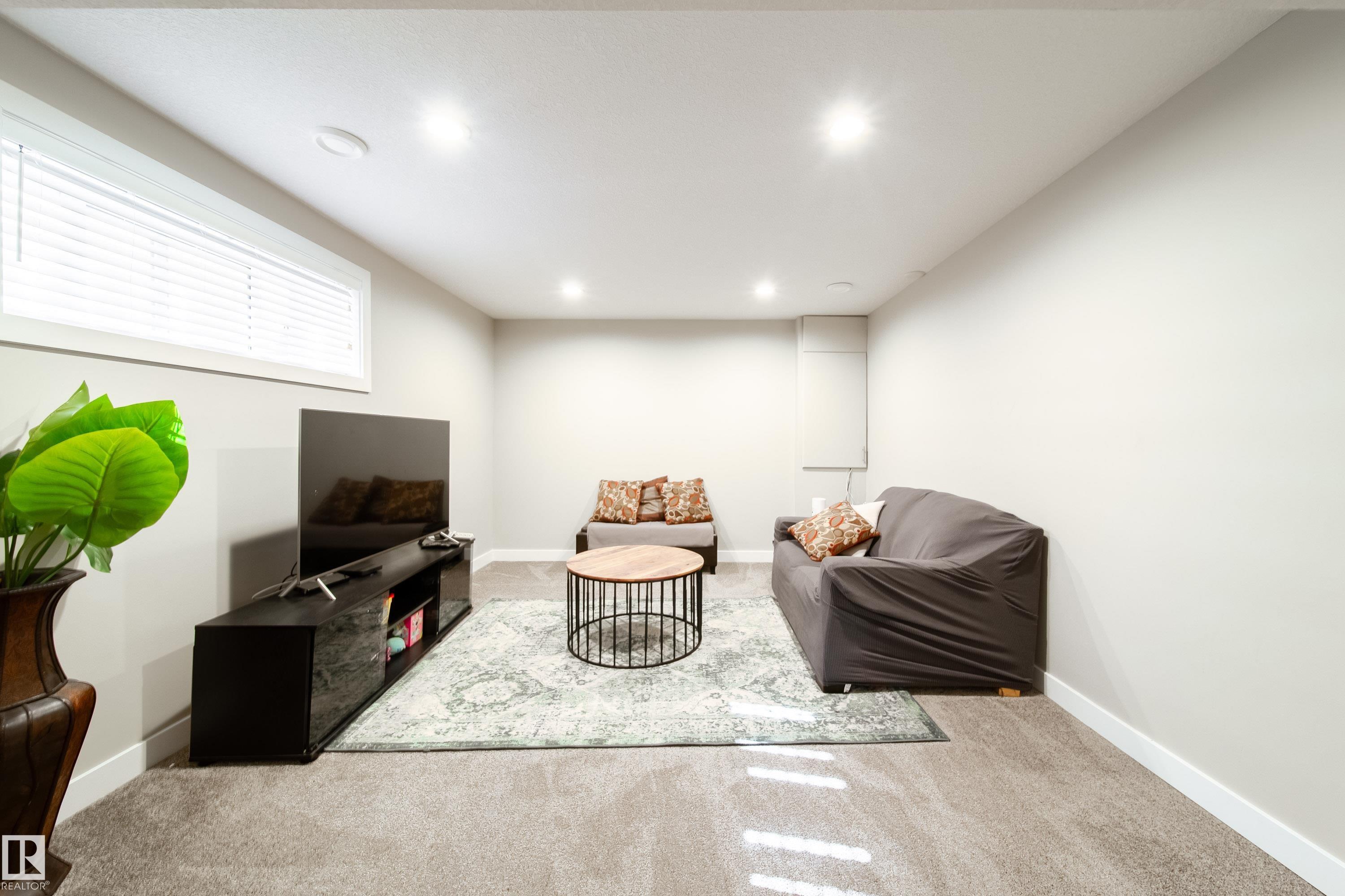 Photo 30 at 9742 153 Street NW, West Jasper Place, Edmonton