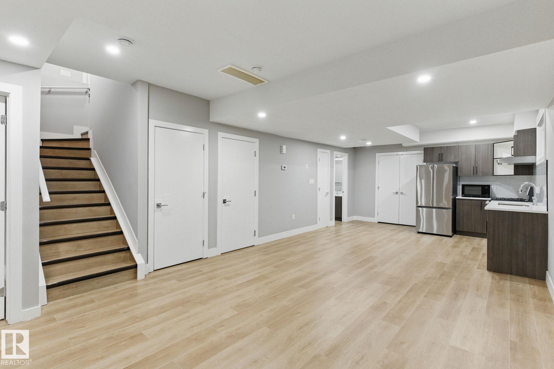 Photo 27 at 1412 25 Street NW, Laurel, Edmonton