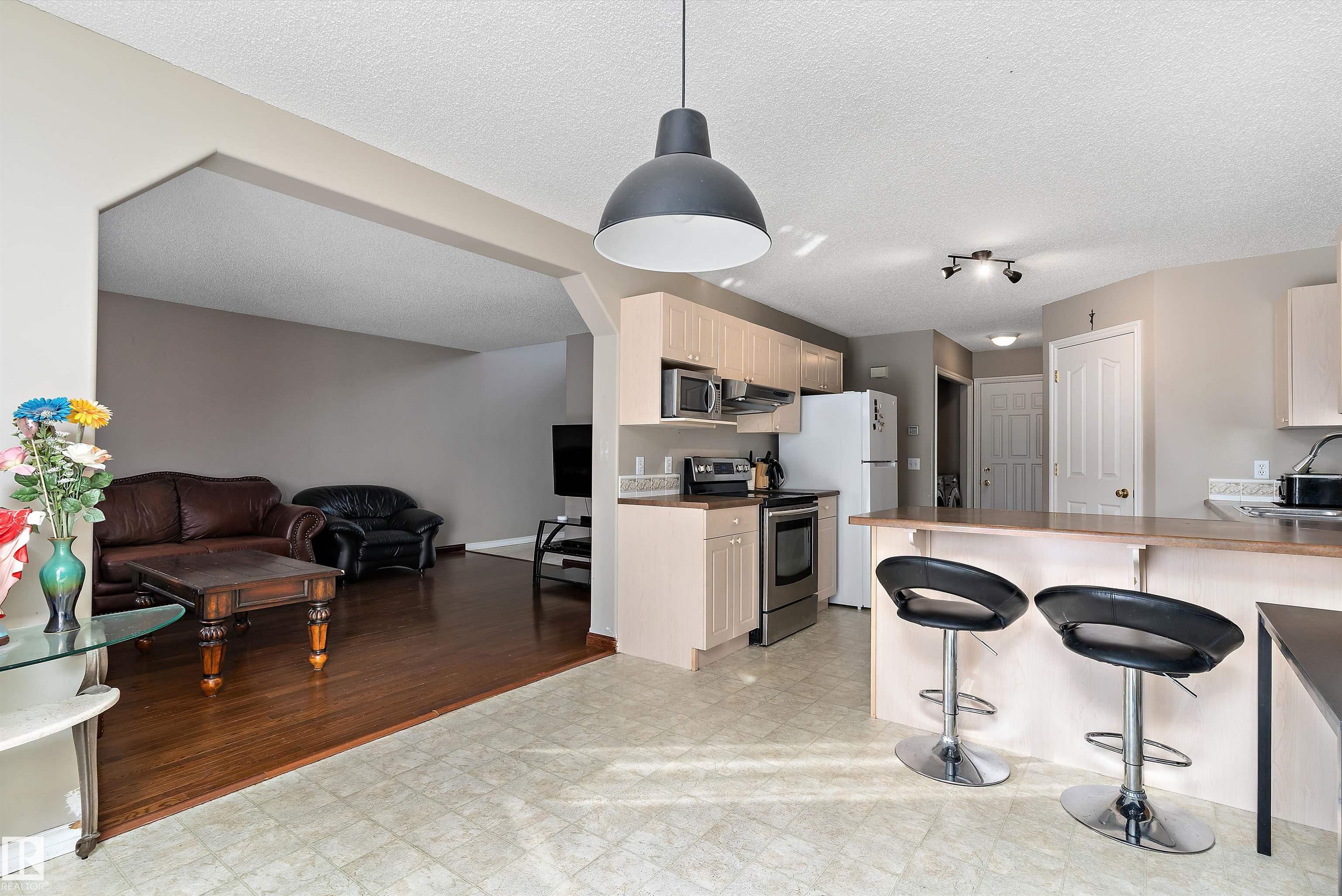 Photo 12 at 3517 22 Street NW, Wild Rose, Edmonton