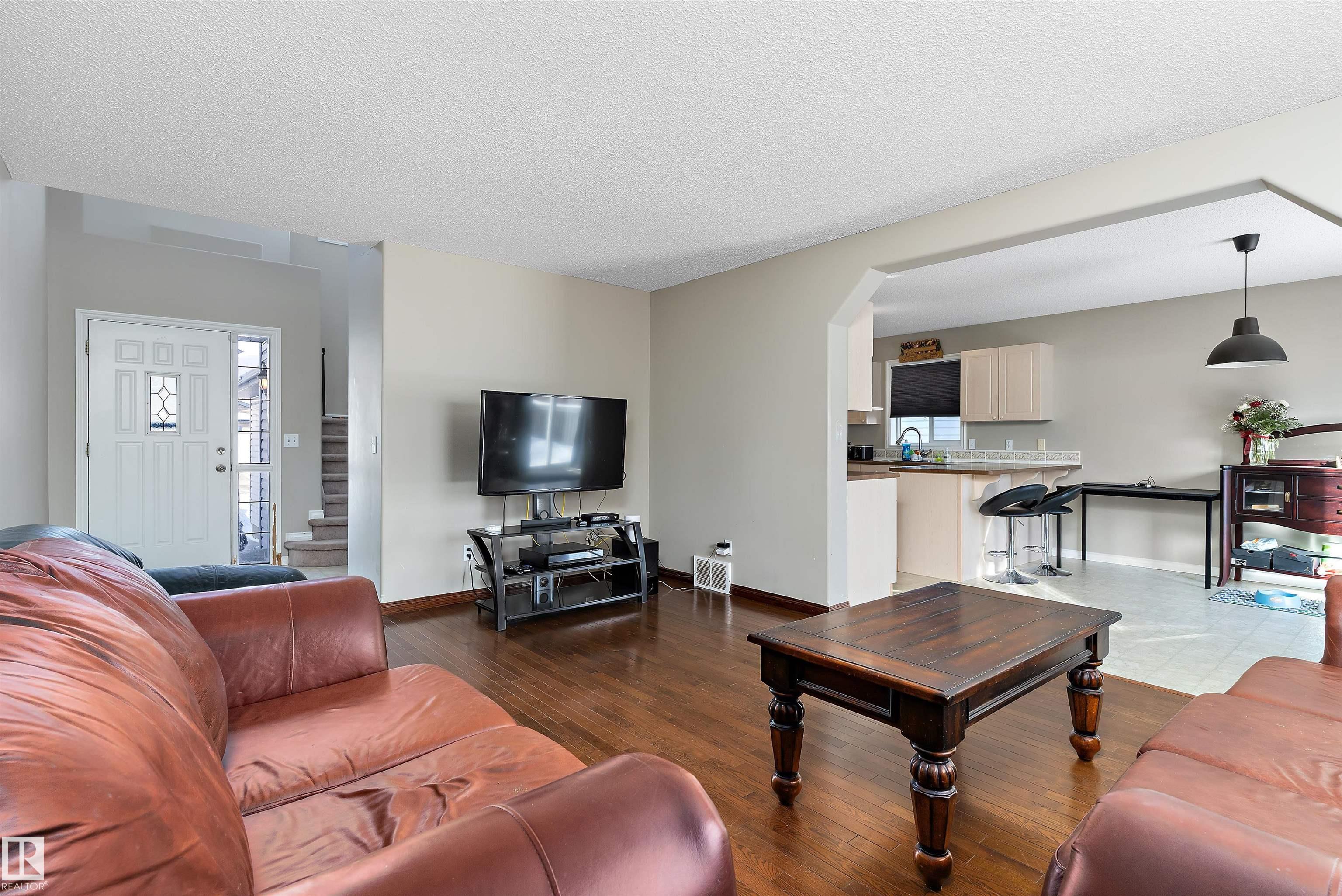 Photo 7 at 3517 22 Street NW, Wild Rose, Edmonton