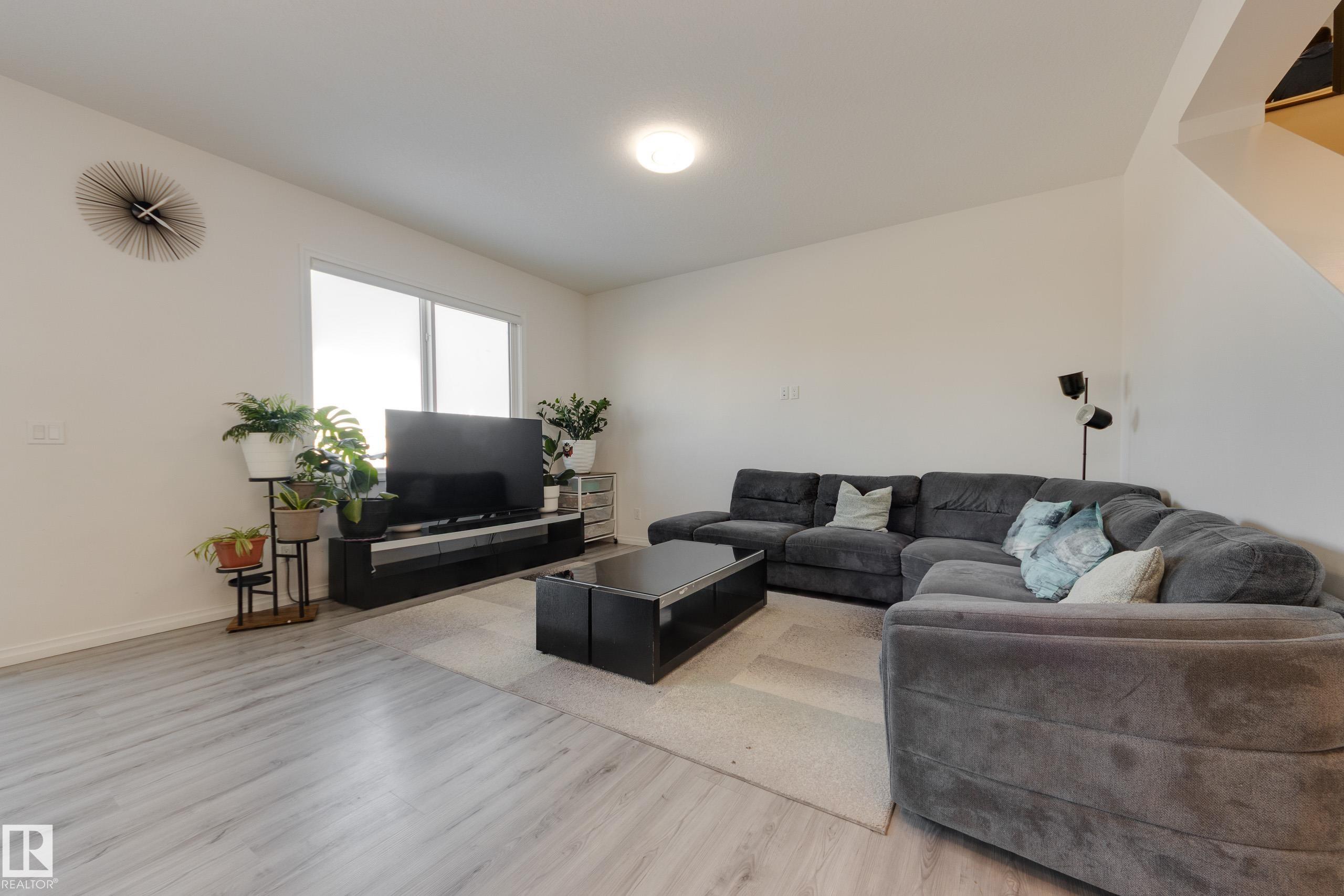 Photo 3 at 2639 200 Street NW, The Uplands, Edmonton