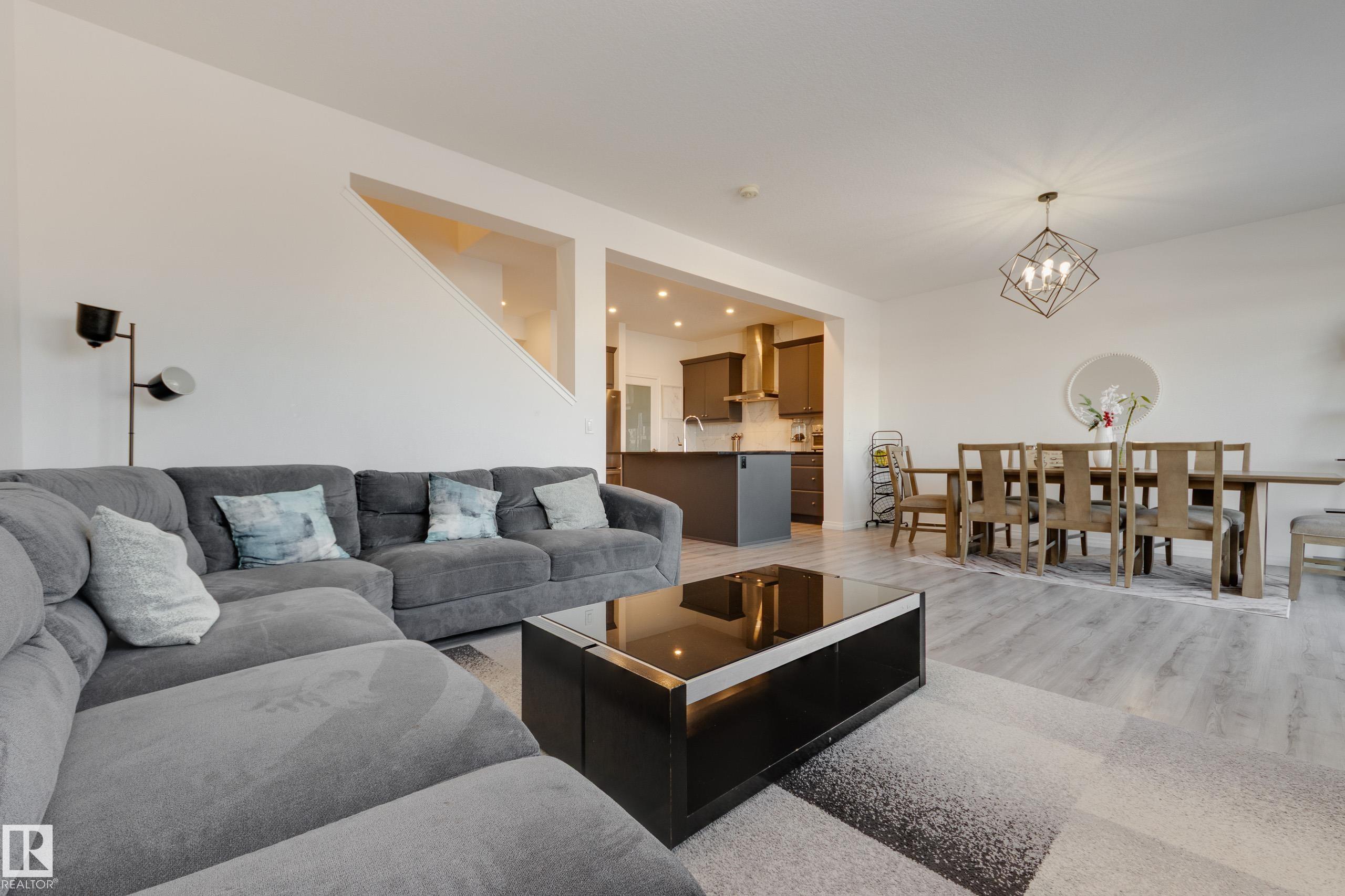 Photo 6 at 2639 200 Street NW, The Uplands, Edmonton