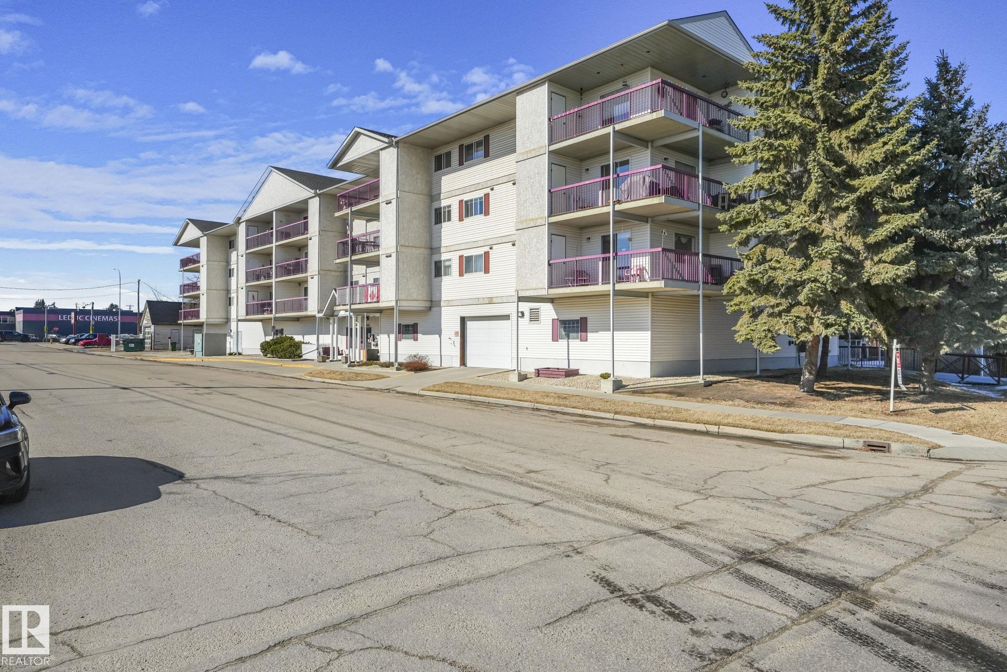 Photo 2 at 4906 47 Avenue, Central Business District, Leduc