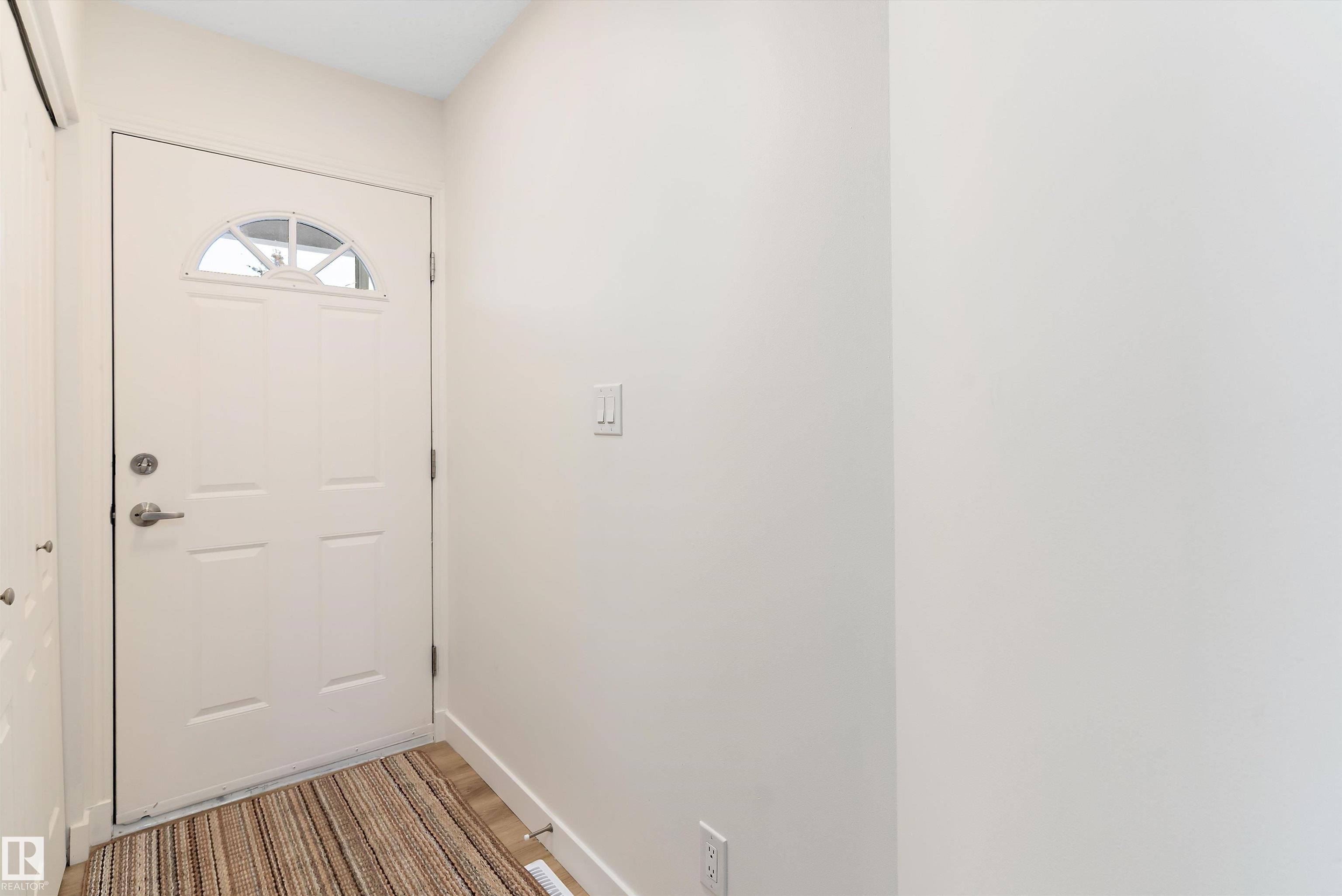 Photo 4 at 63 - 1033 Youville Drive NW, Tawa, Edmonton