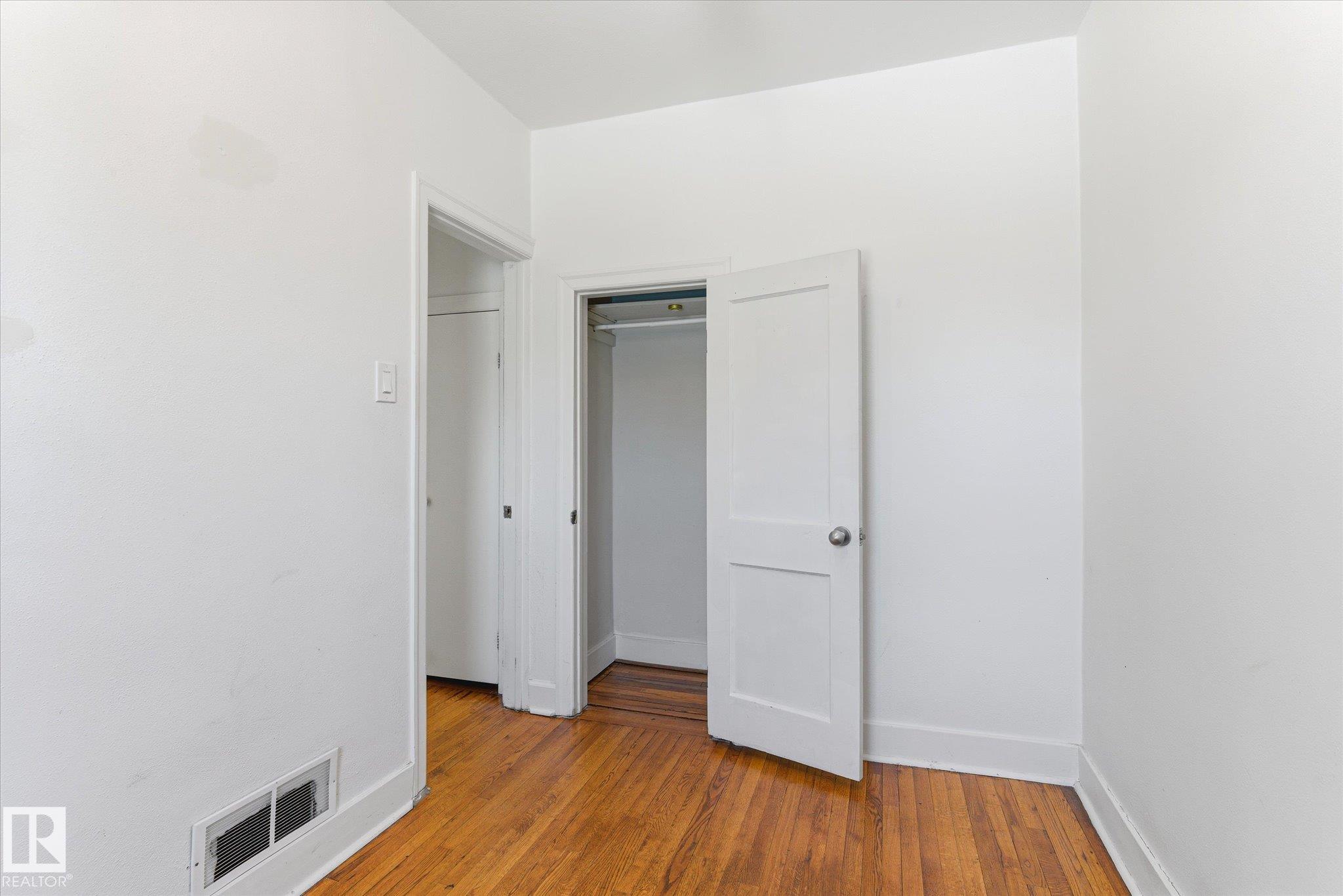 Photo 15 at 12821 122 Street NW, Calder, Edmonton