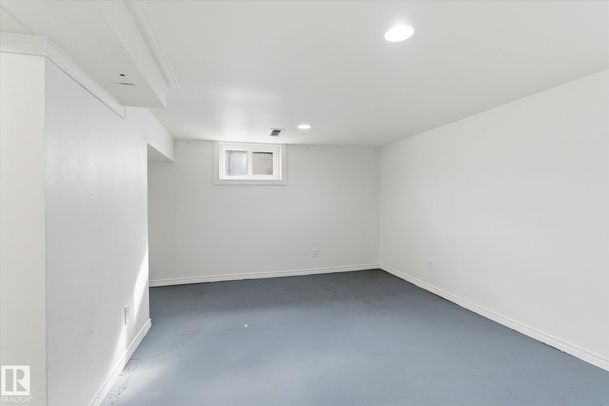 Photo 21 at 12821 122 Street NW, Calder, Edmonton