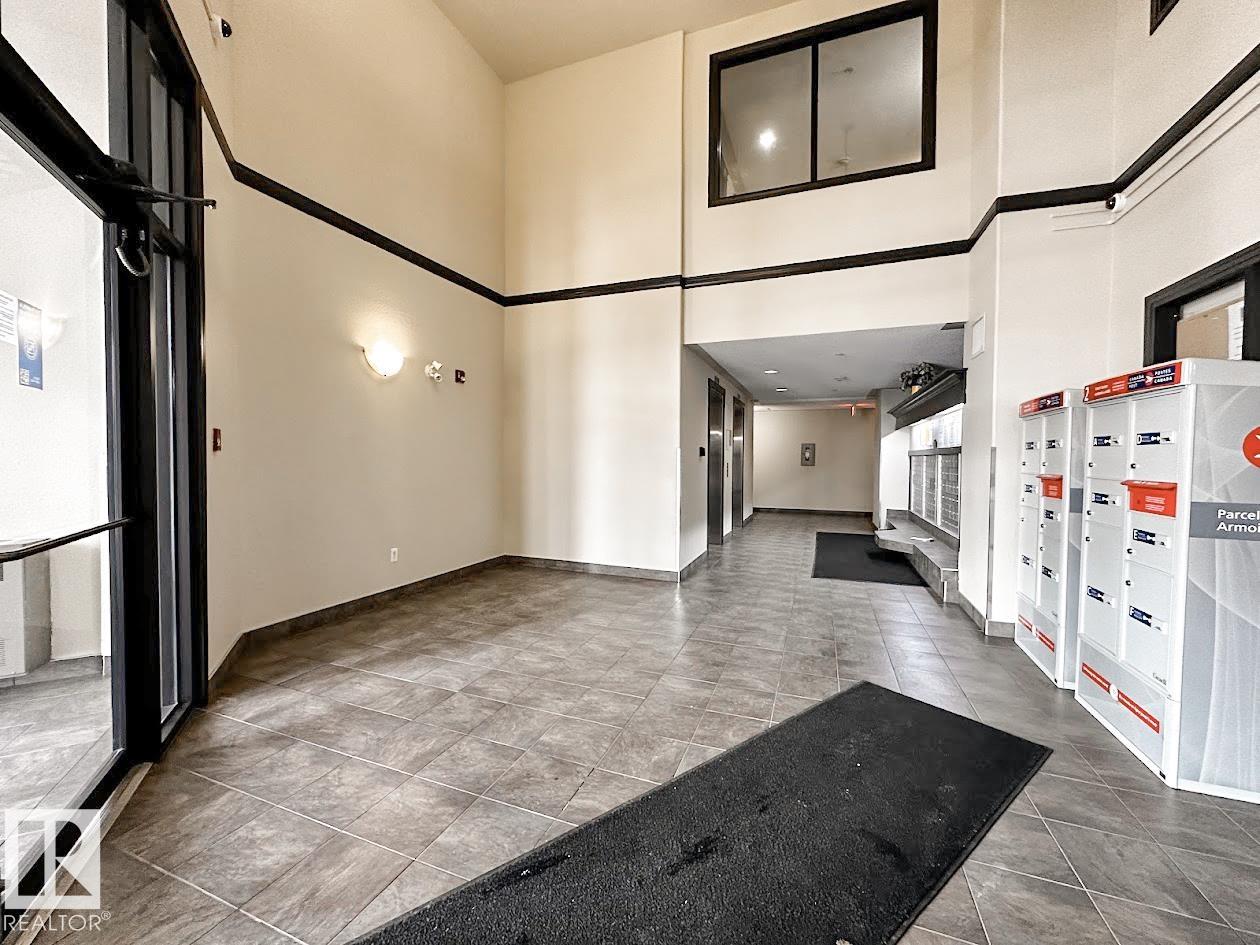 Photo 2 at 6315 - 7331 South Terwillegar Drive NW, South Terwillegar, Edmonton