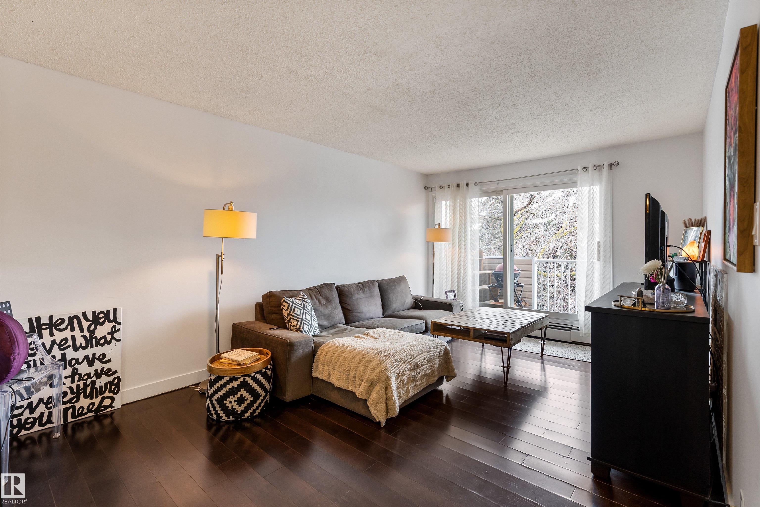 Photo 10 at 403 - 10335 118 Street NW, Wîhkwêntôwin, Edmonton