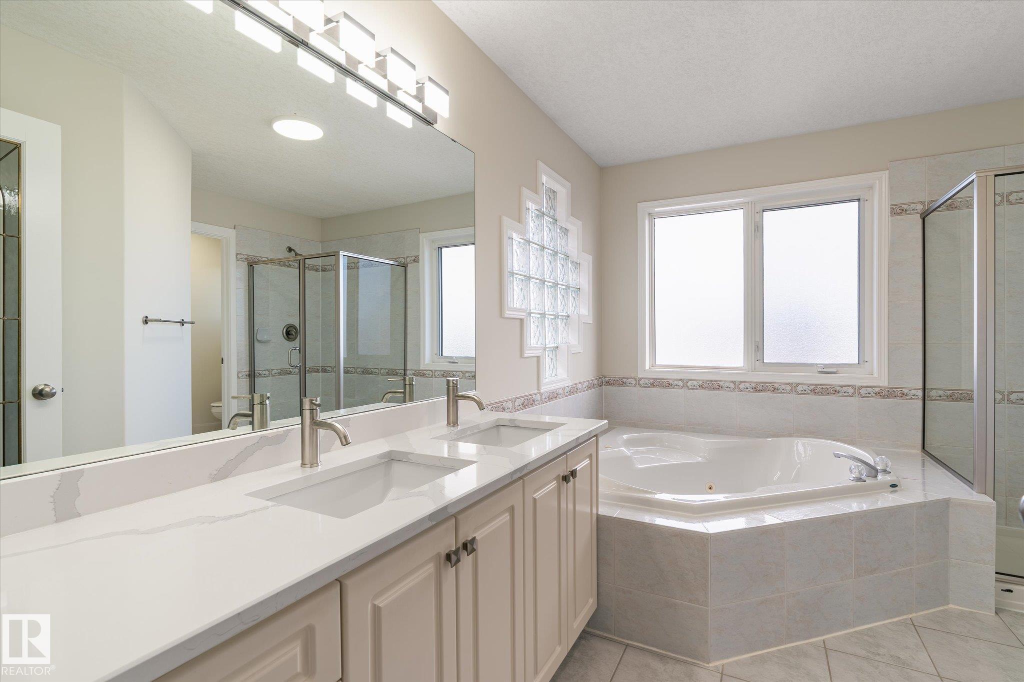 Photo 28 at 8616 159a Avenue NW, Belle Rive, Edmonton