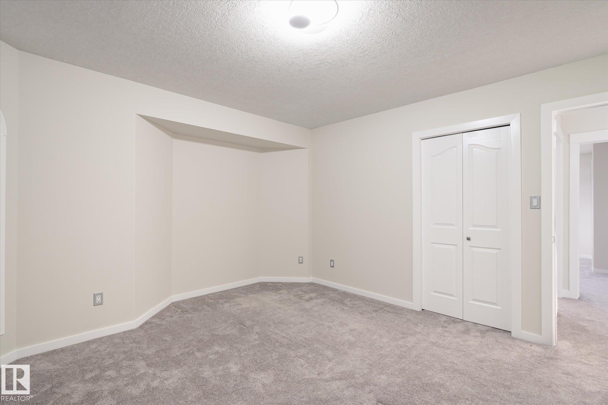 Photo 33 at 8616 159a Avenue NW, Belle Rive, Edmonton