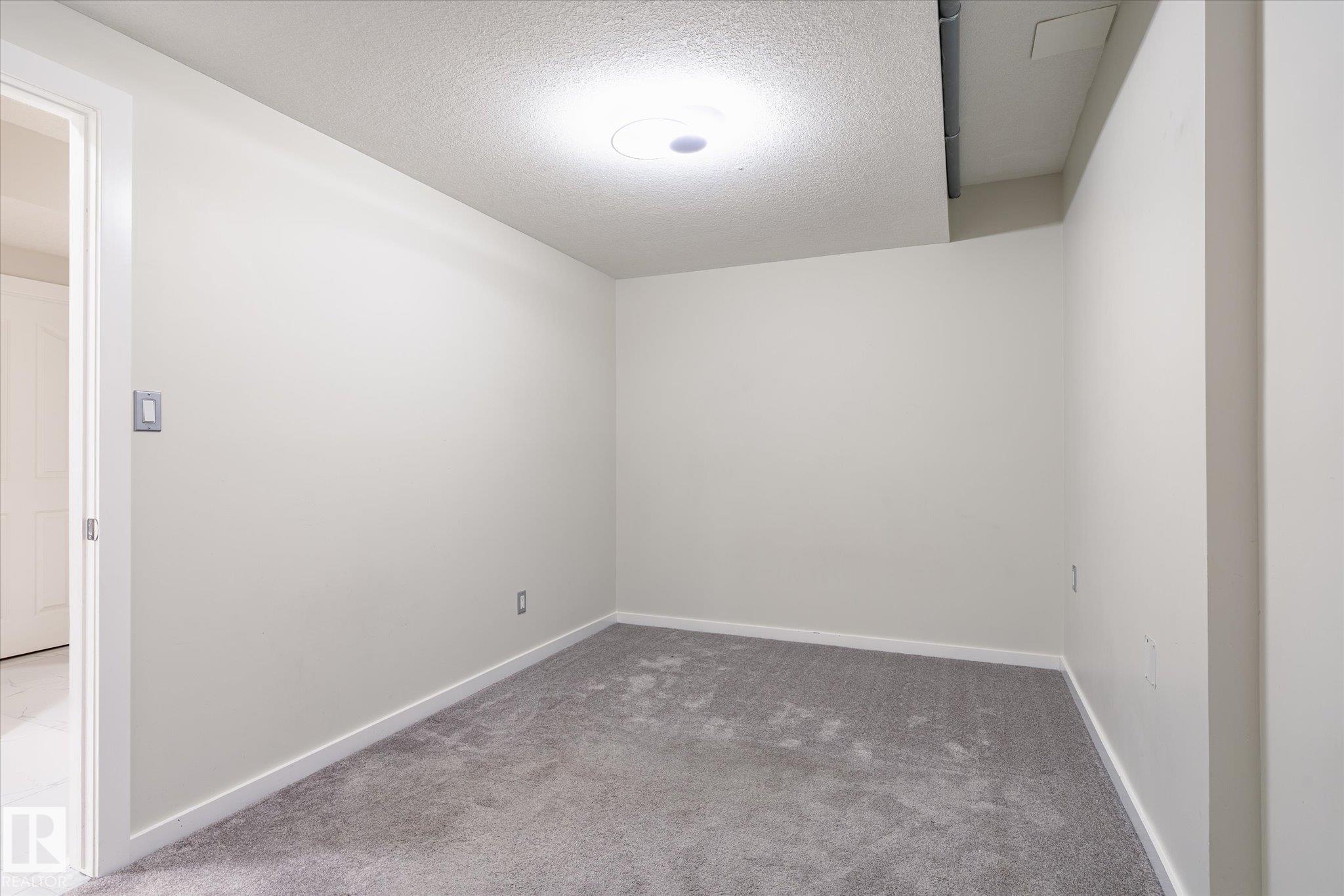 Photo 44 at 8616 159a Avenue NW, Belle Rive, Edmonton