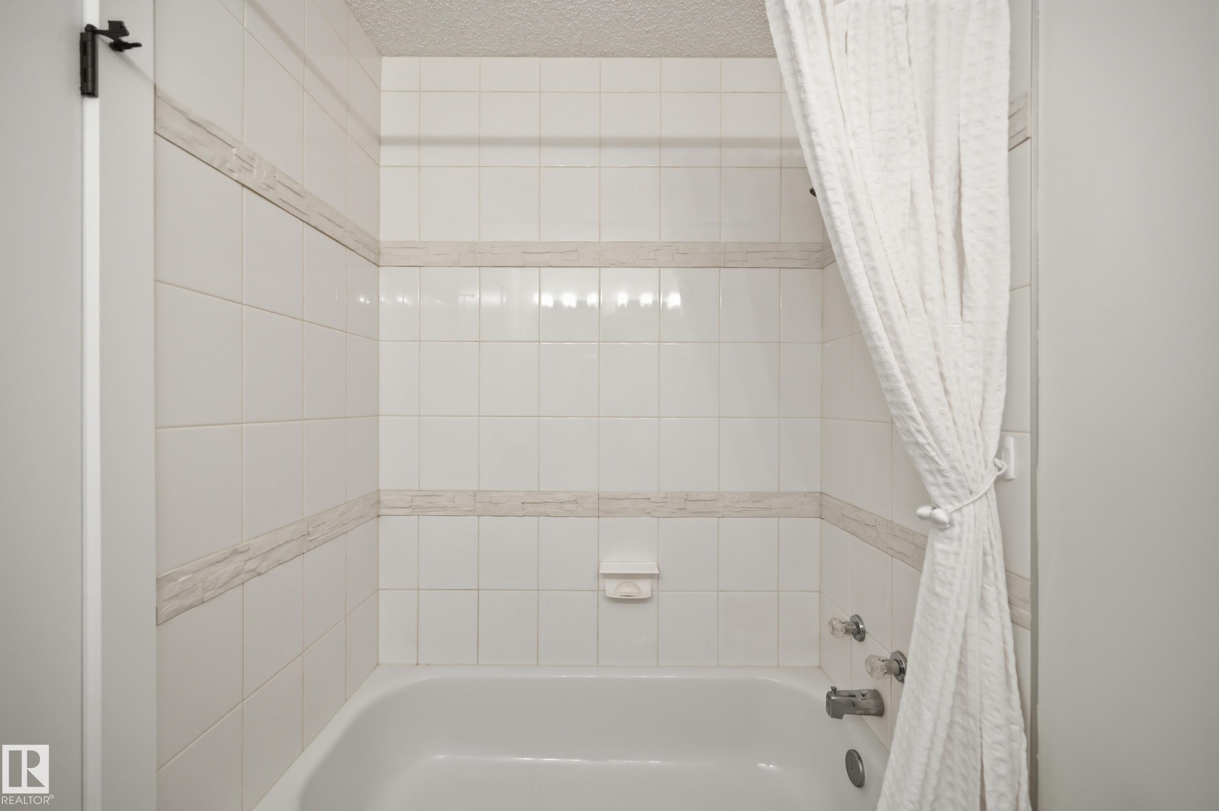 Photo 18 at 102 - 9620 174 Street NW, Terra Losa, Edmonton