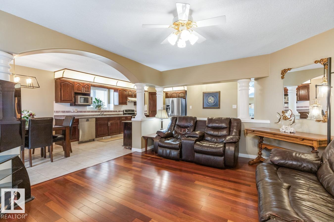 Photo 18 at 454 Ormsby Road W NW, Ormsby Place, Edmonton