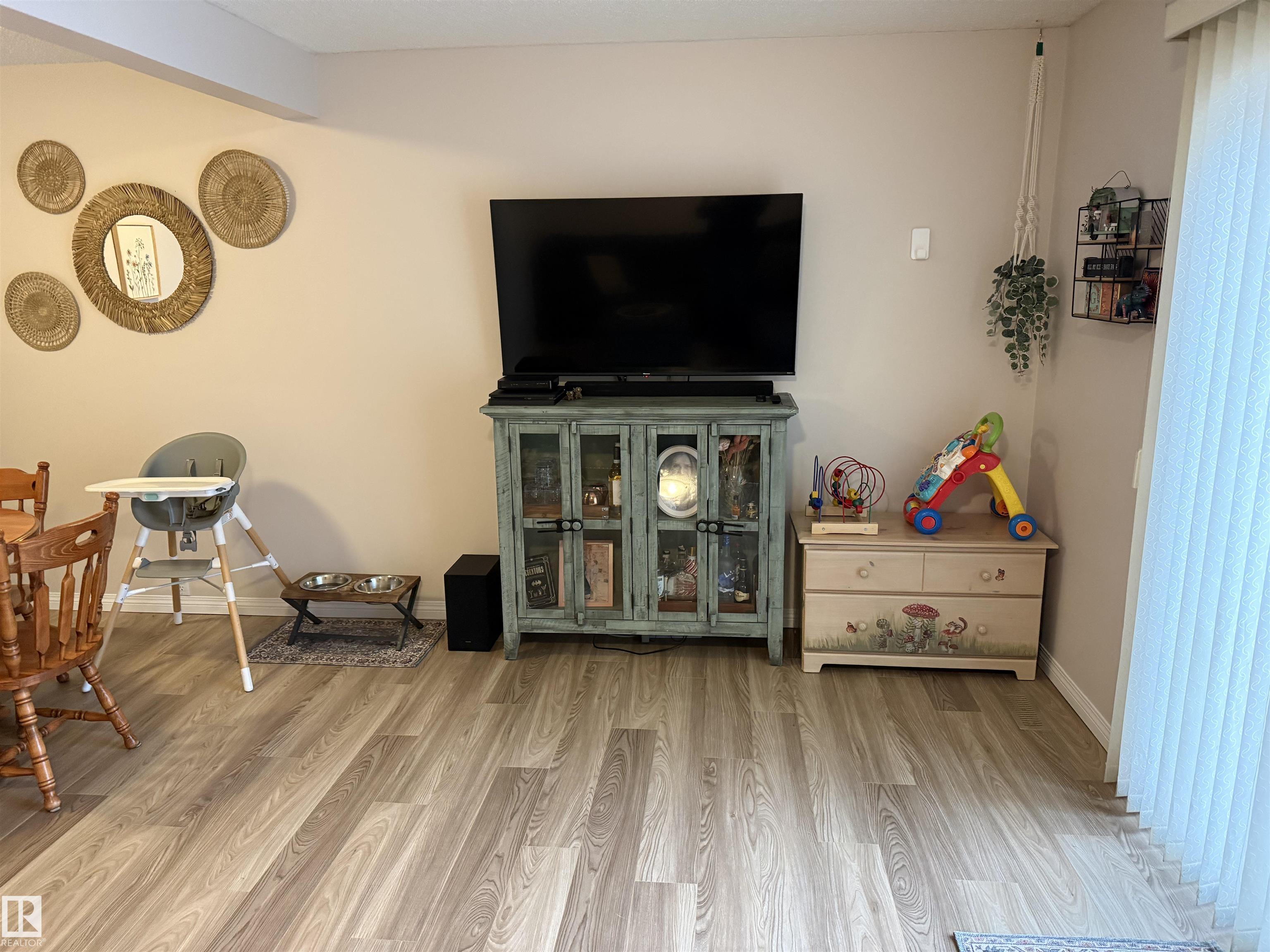 Photo 8 at 50 - 9619 180 Street NW, La Perle, Edmonton