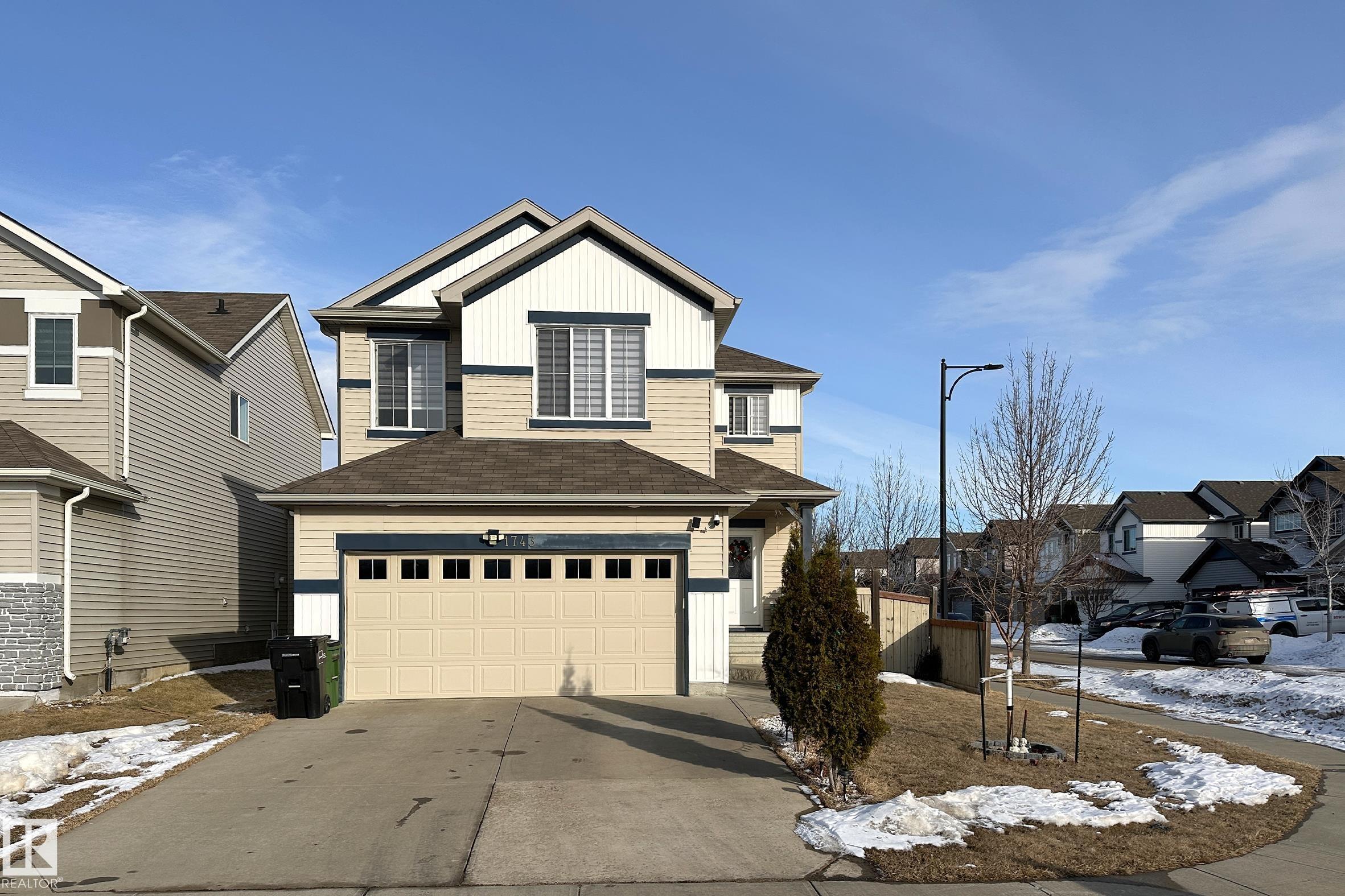 1743 60 Street SW, Walker, Edmonton 2