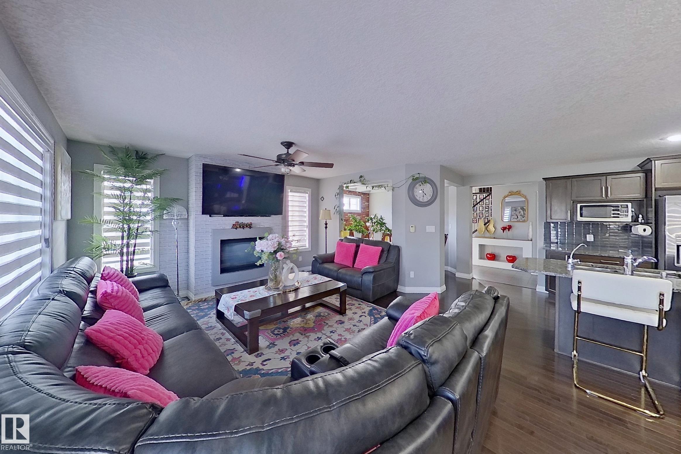 Photo 23 at 1743 60 Street SW, Walker, Edmonton