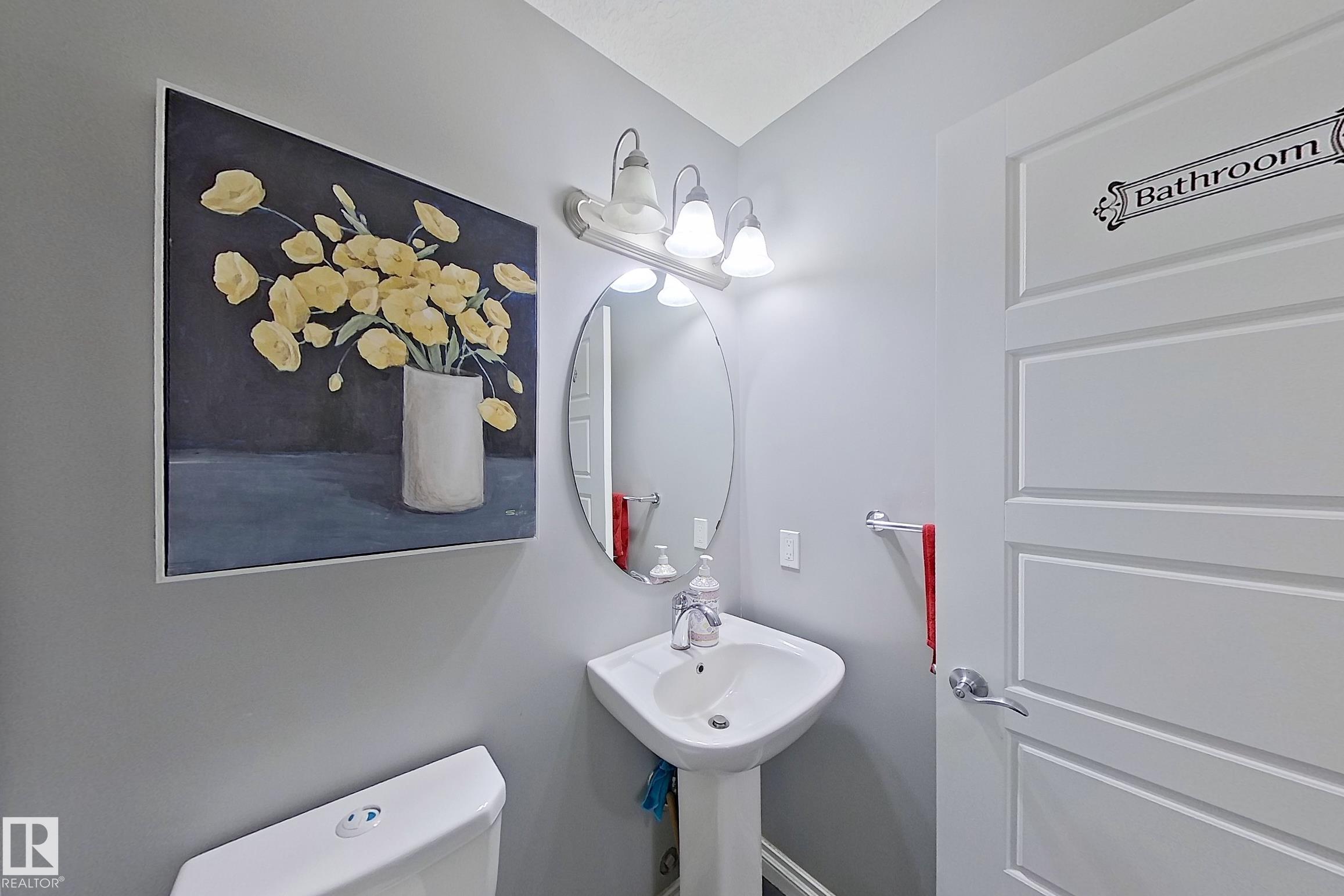 Photo 7 at 1743 60 Street SW, Walker, Edmonton