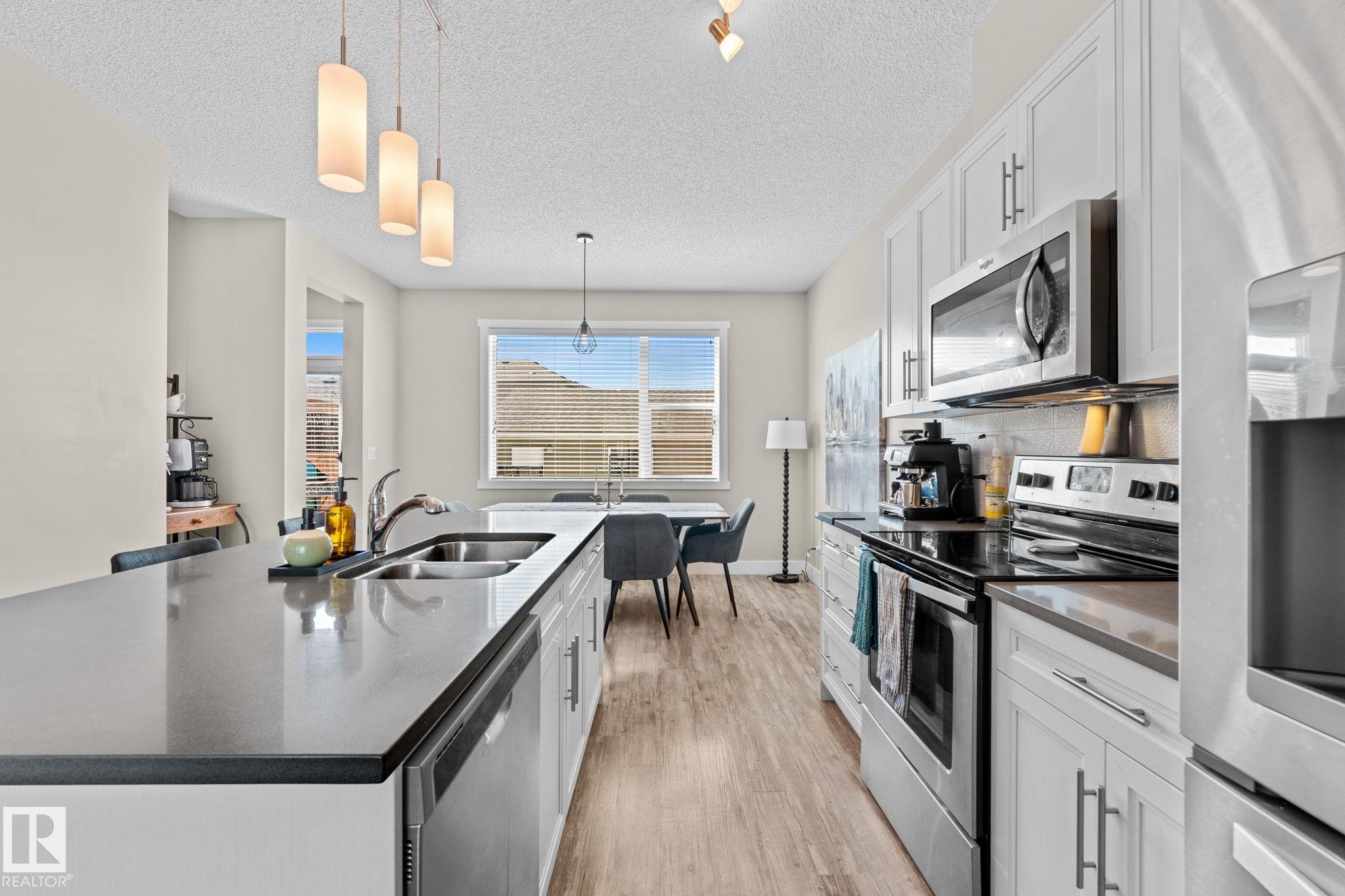 Photo 11 at 1926 24 Street NW, Laurel, Edmonton