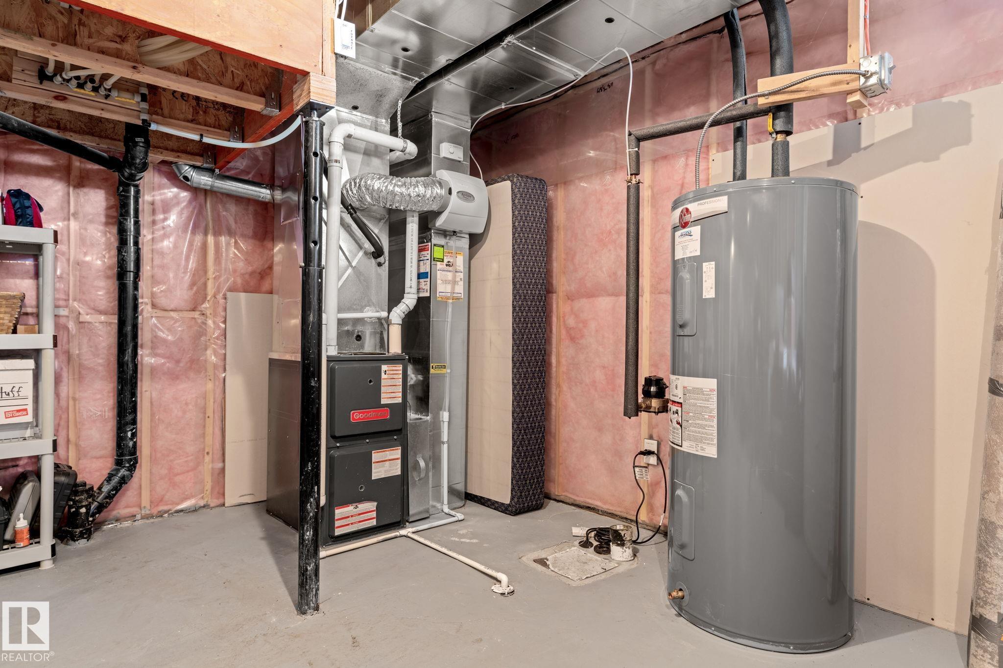 Photo 35 at 1926 24 Street NW, Laurel, Edmonton