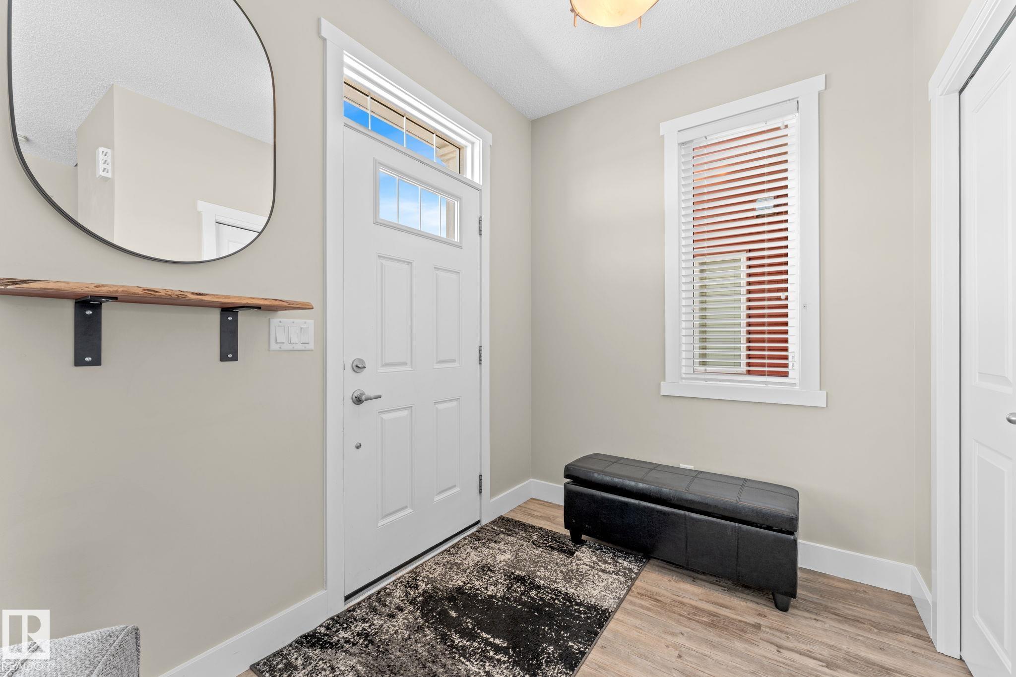 Photo 5 at 1926 24 Street NW, Laurel, Edmonton