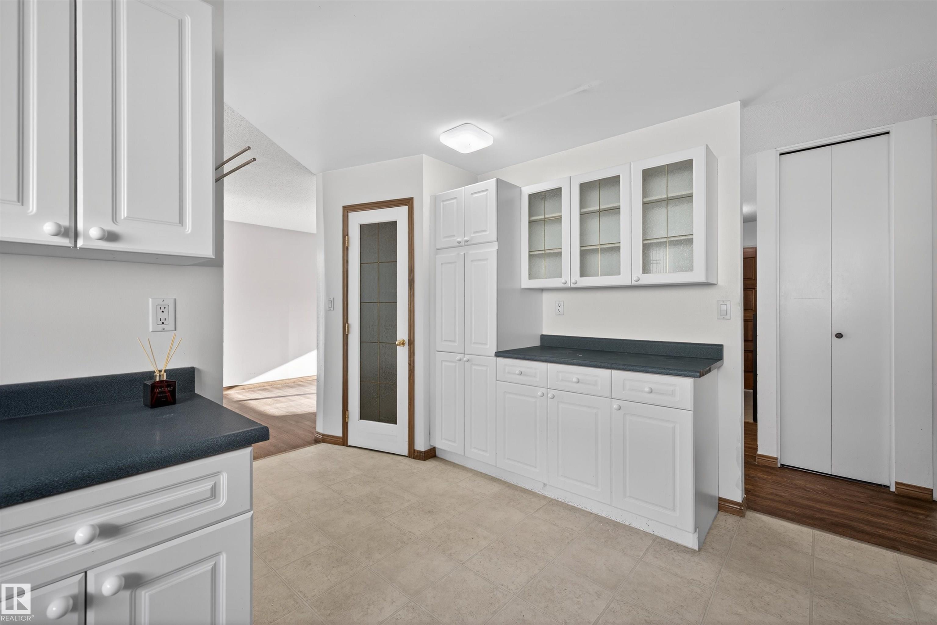 Photo 14 at 64 Circlewood Drive, Maplewood, Sherwood Park