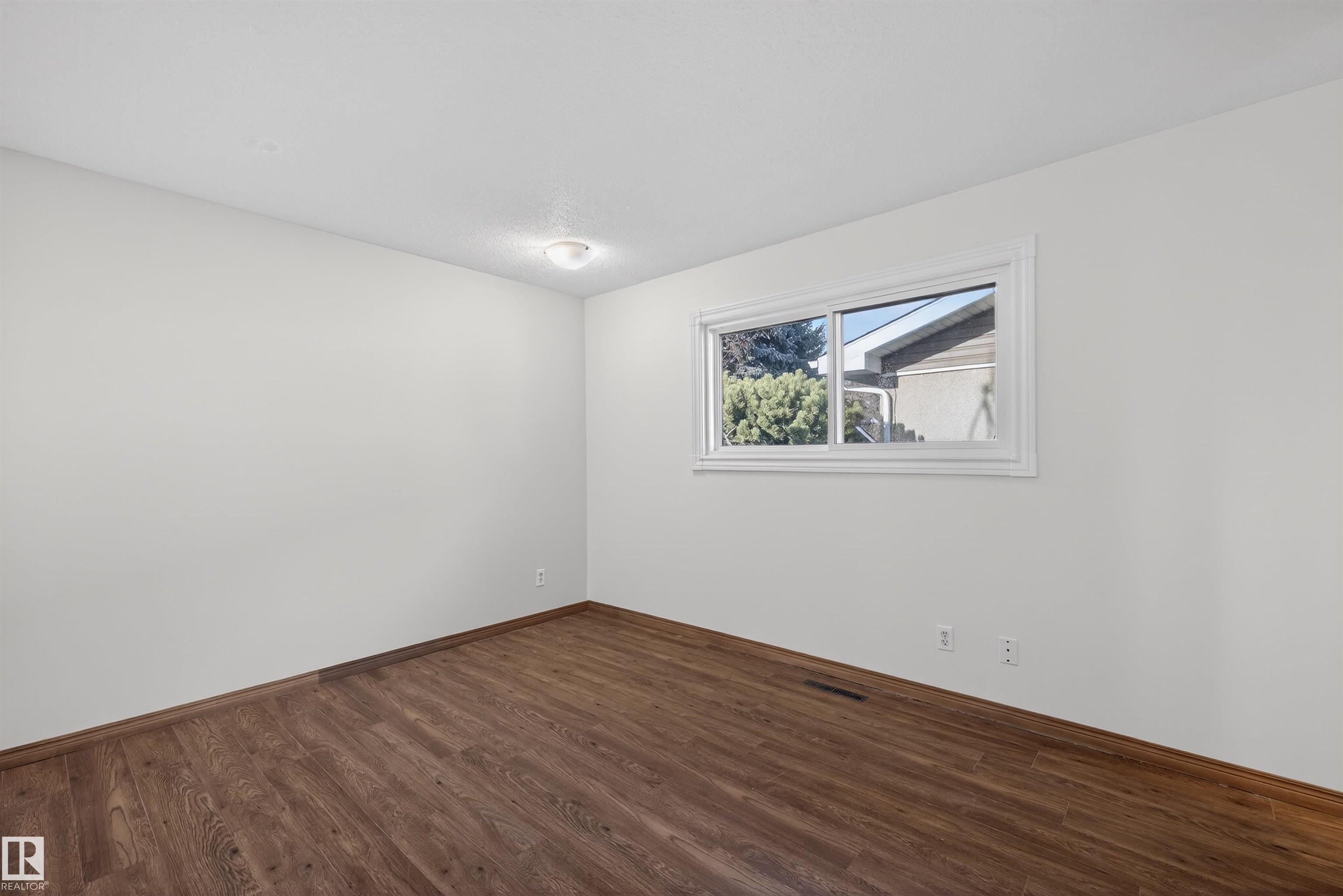 Photo 23 at 64 Circlewood Drive, Maplewood, Sherwood Park