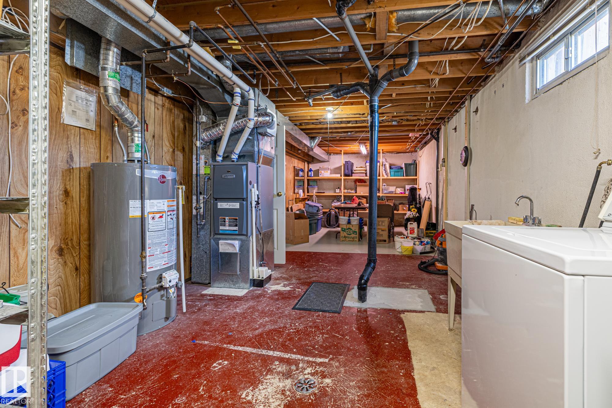 Photo 30 at 11431 149 Avenue NW, Caernarvon, Edmonton