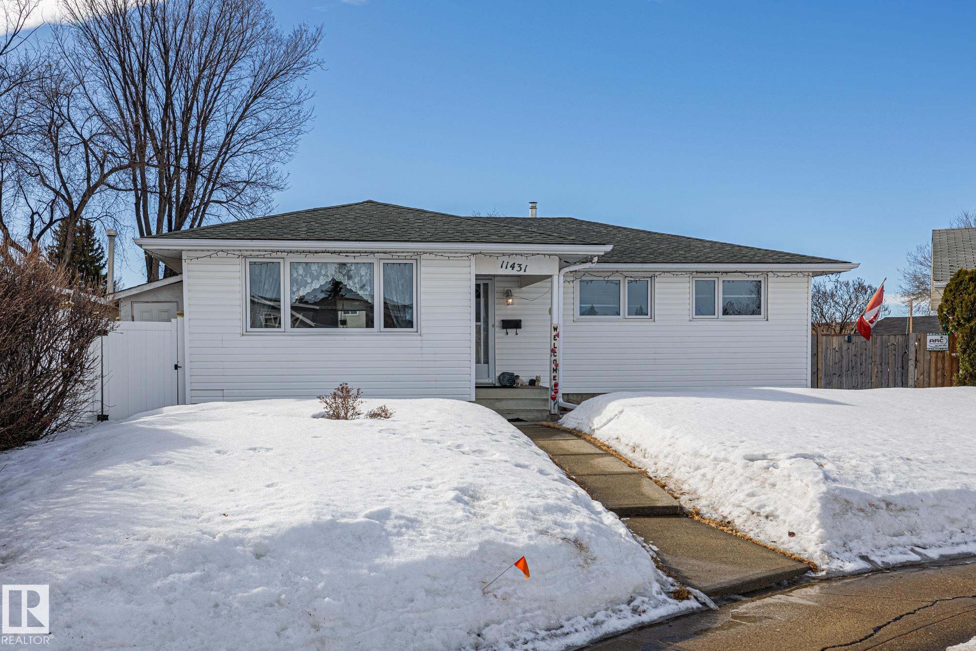 Photo 38 at 11431 149 Avenue NW, Caernarvon, Edmonton