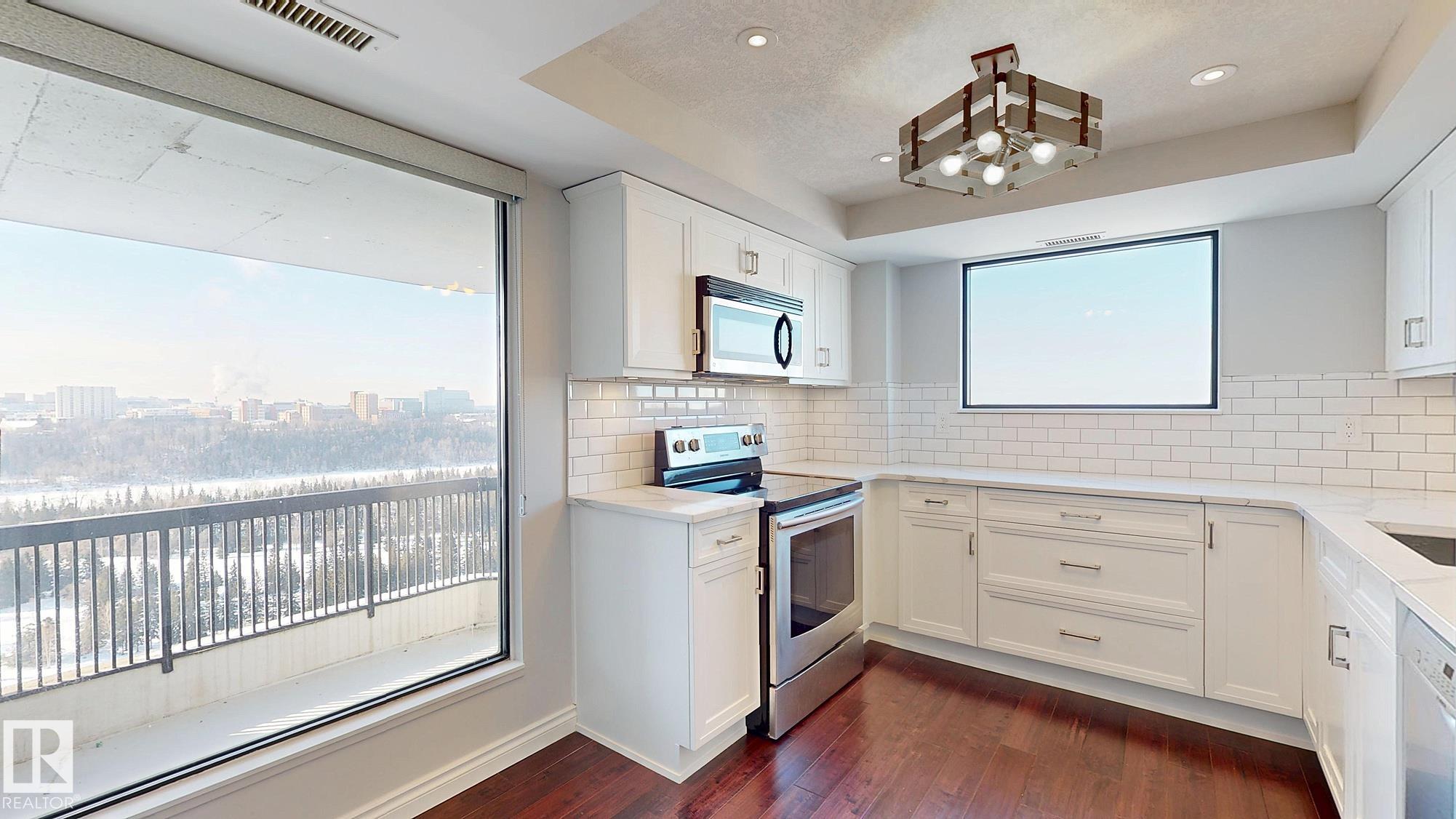 Photo 22 at 1504 - 11503 100 Avenue NW, Wîhkwêntôwin, Edmonton