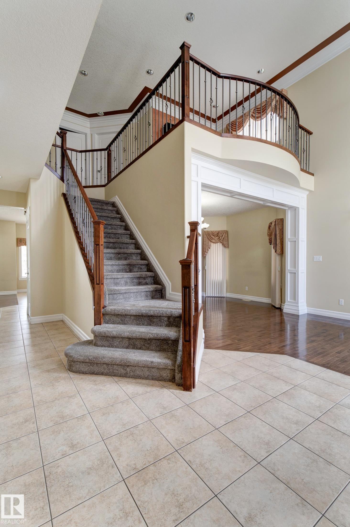 Photo 14 at 3621 28a Street NW, Wild Rose, Edmonton