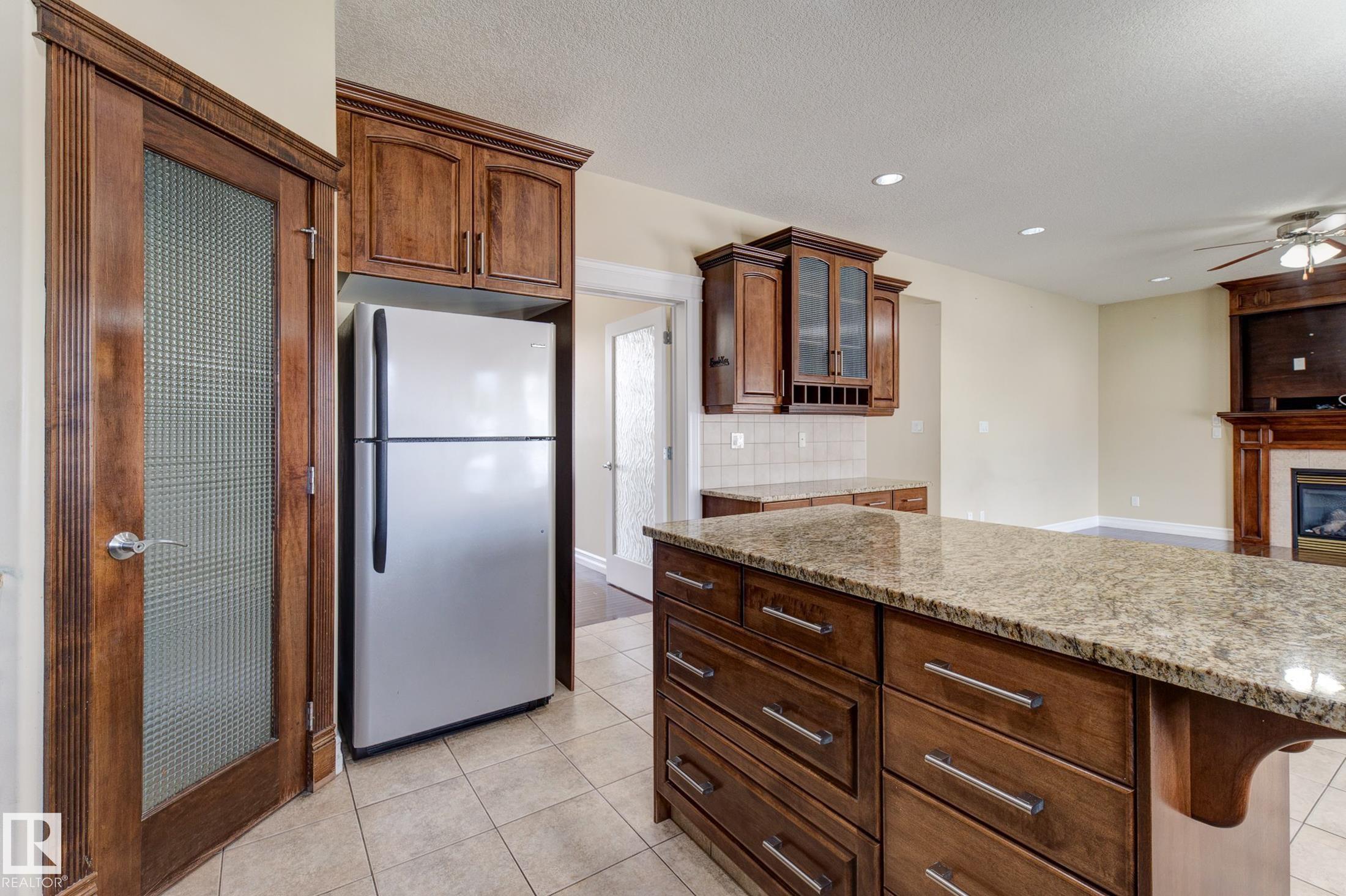 Photo 32 at 3621 28a Street NW, Wild Rose, Edmonton