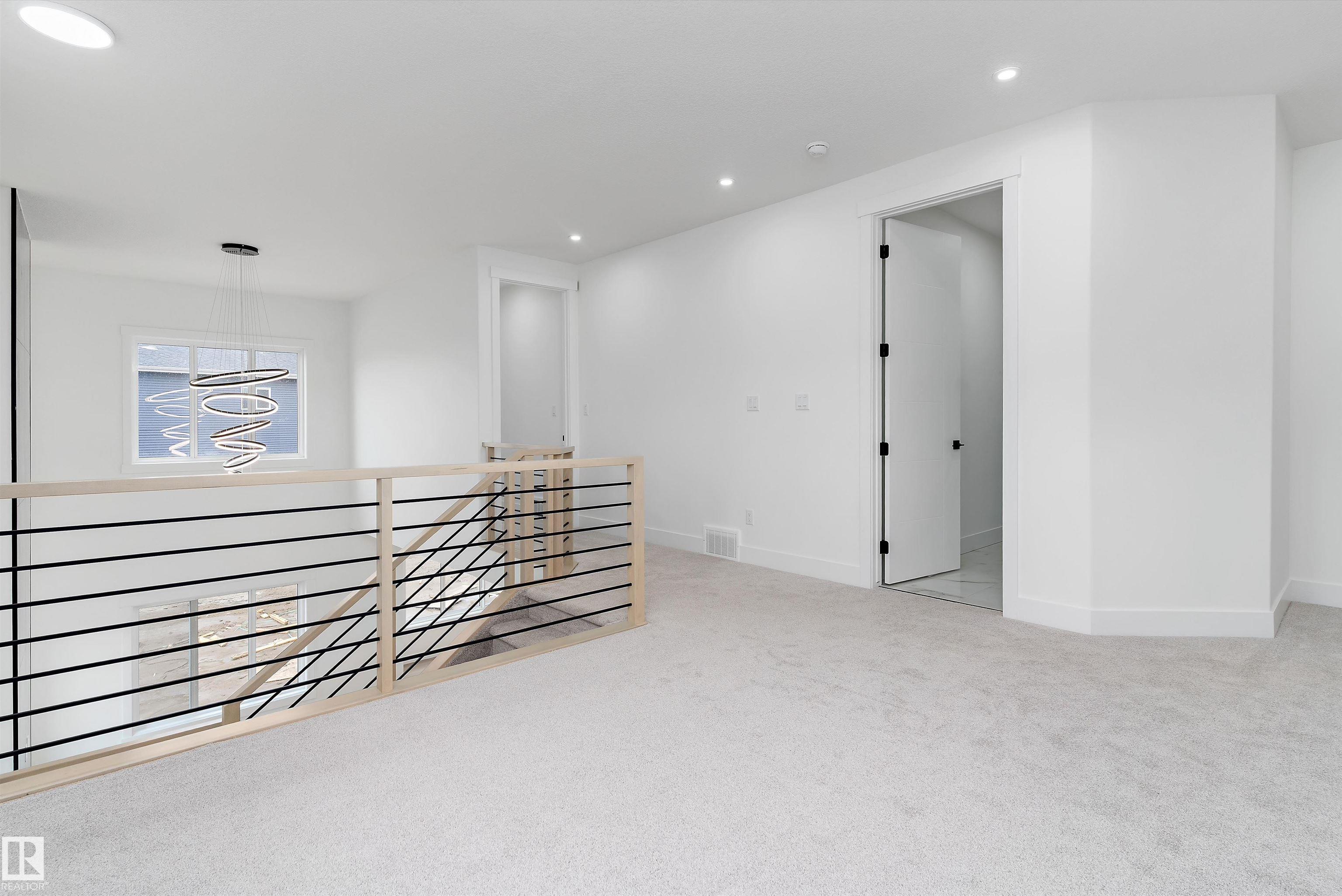 Photo 22 at 804 Elderberry crest NW, Edgemont, Edmonton